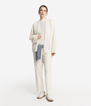 Cashmere Cape with Different Cable Stitches Pattern