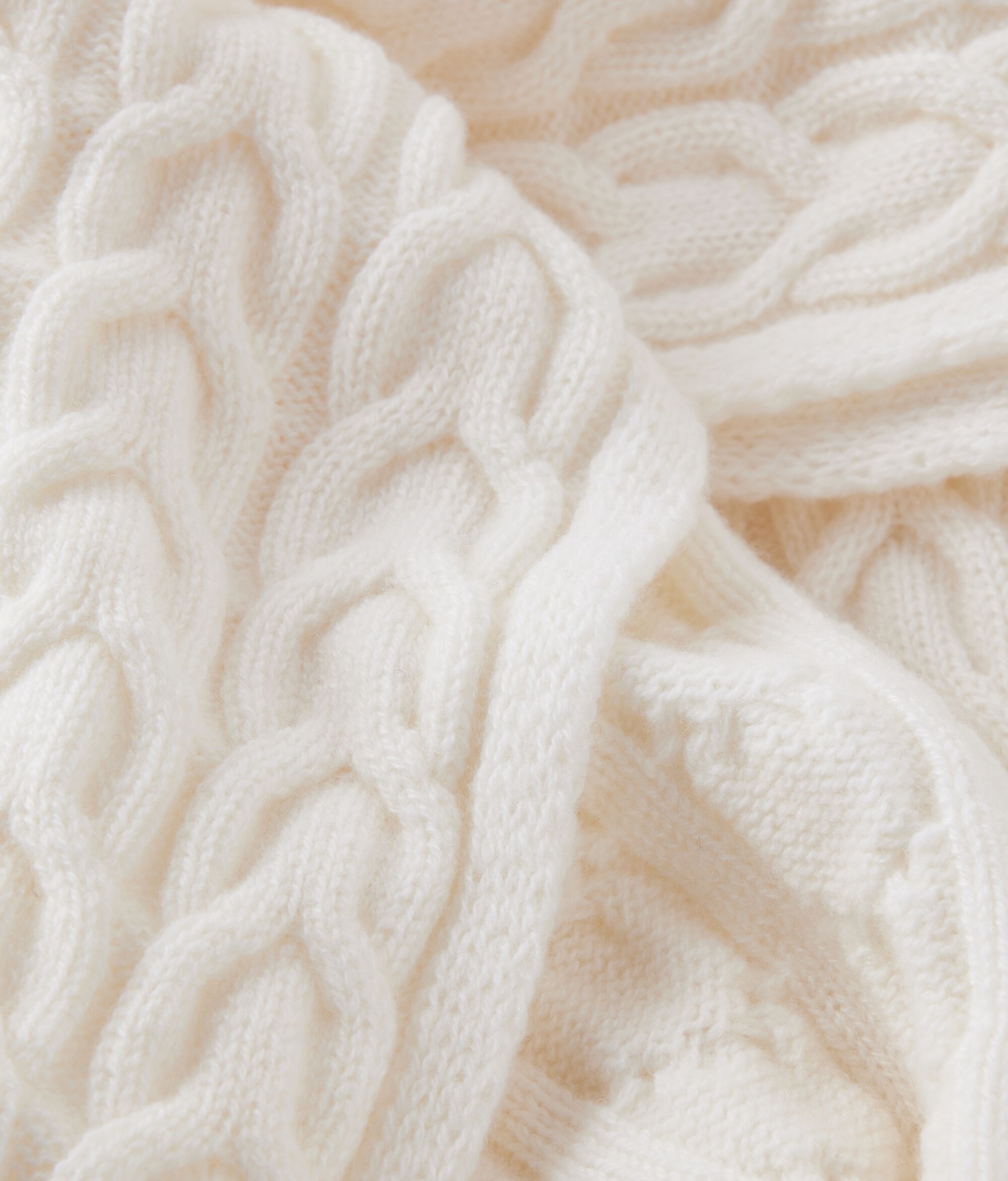 Scarf with Ultrasoft Cashmere weave