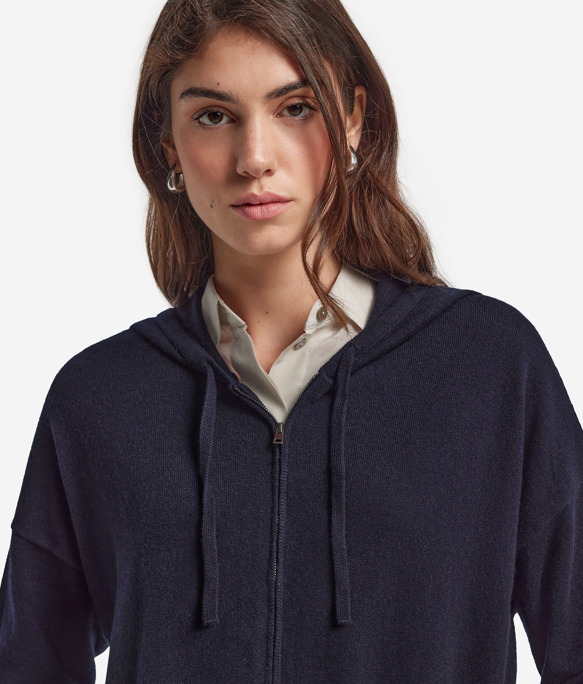 Sweatshirt à capuche en cachemire ultra-doux