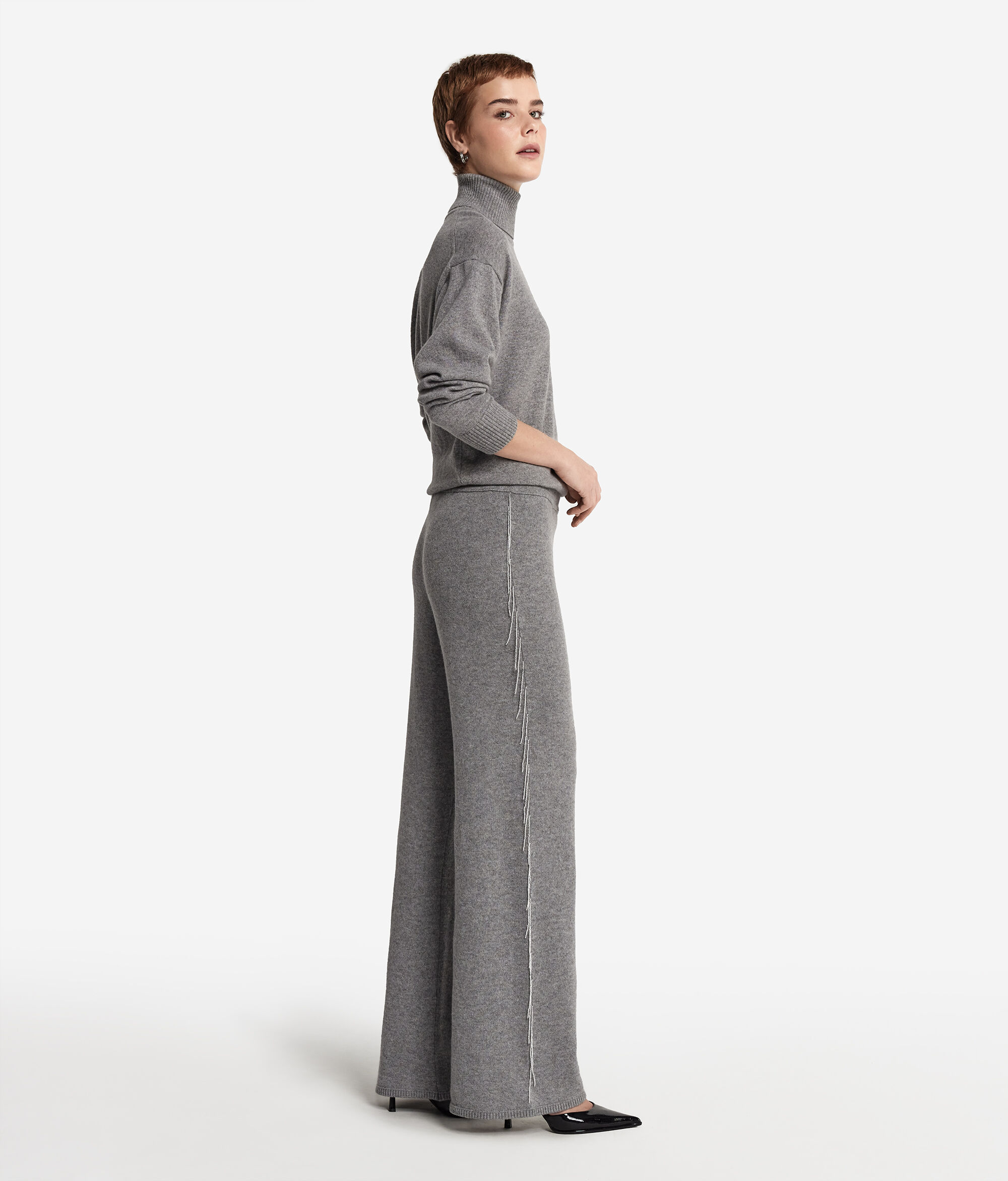 Cashmere Trousers with Fringing