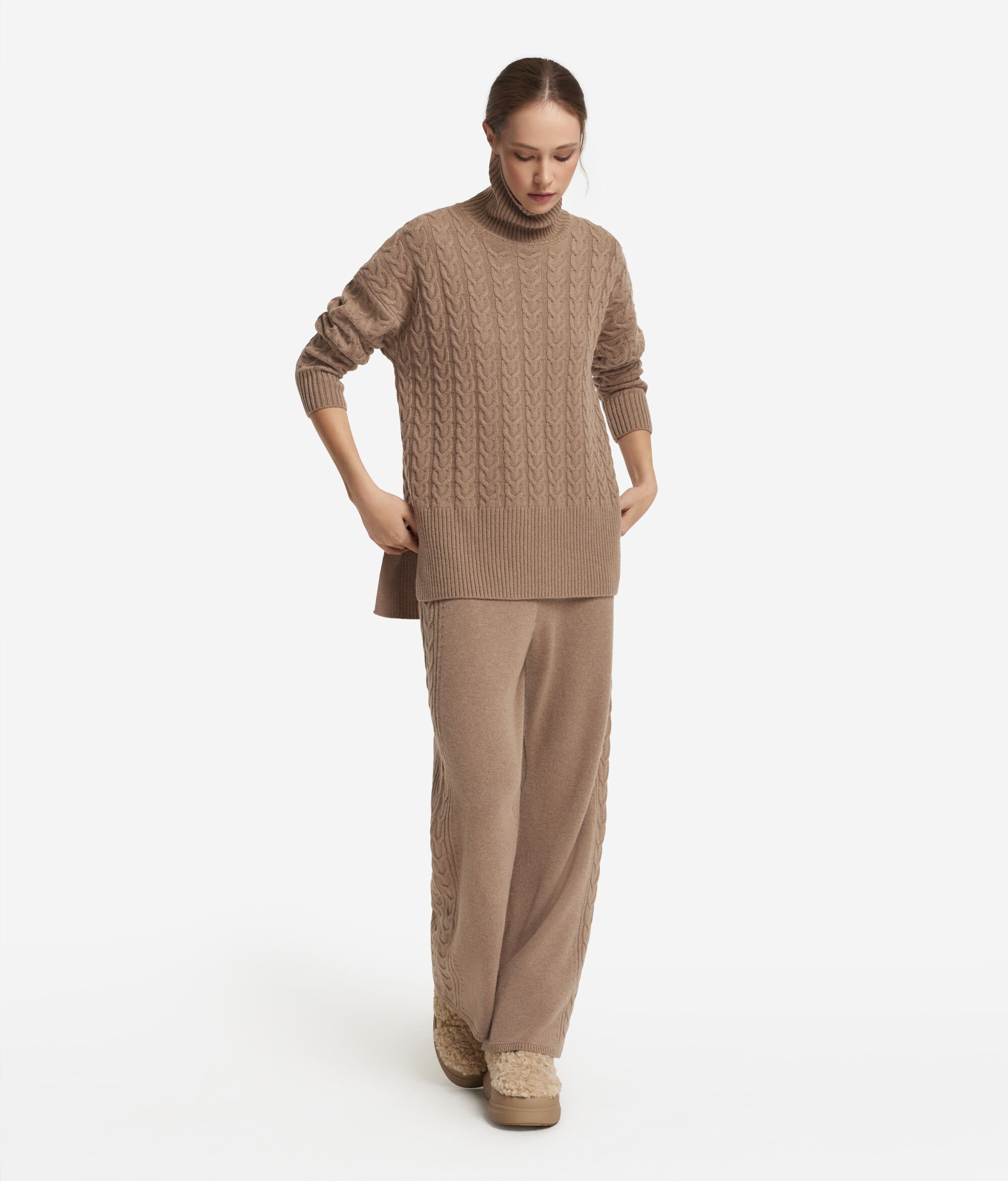 Rollkragen mit Zopfmuster aus Kaschmir Ultrasoft