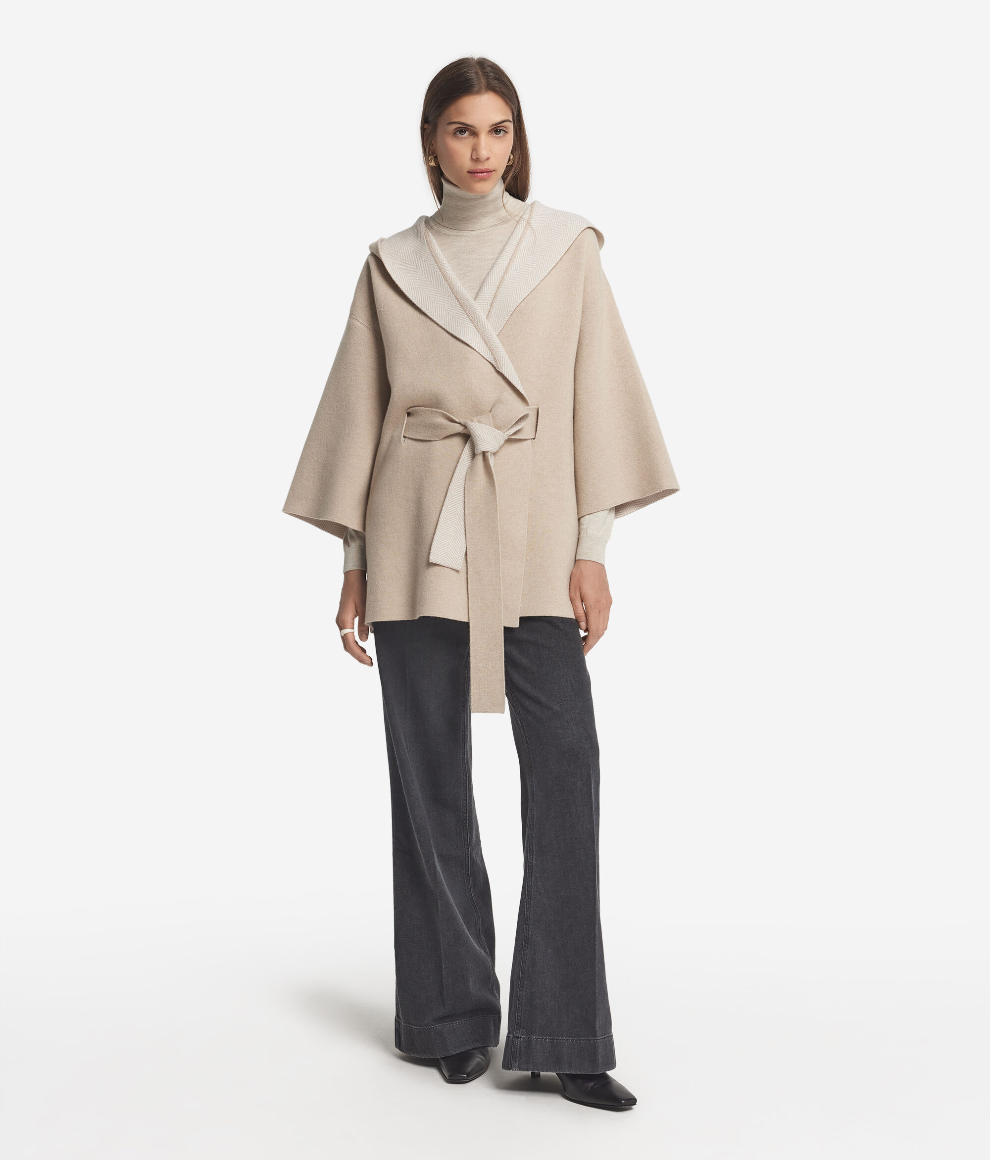 Ultrasoft Cashmere reversible hooded cape