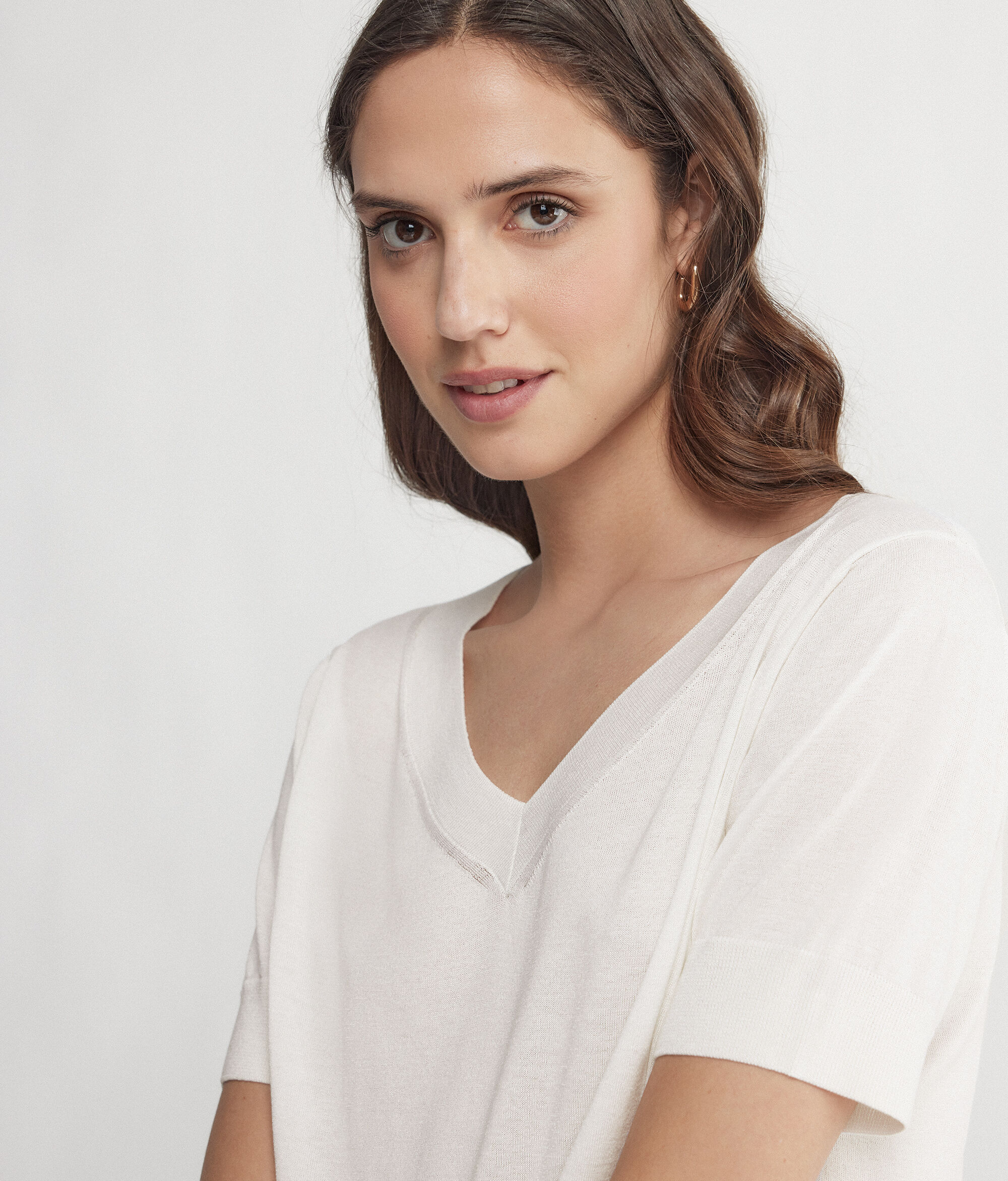 Silk and Cotton V-Neck Sweater with Short Sleeves