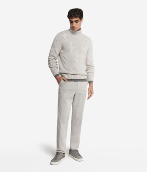 Cashmere Turtleneck Jumper with Cable Pattern