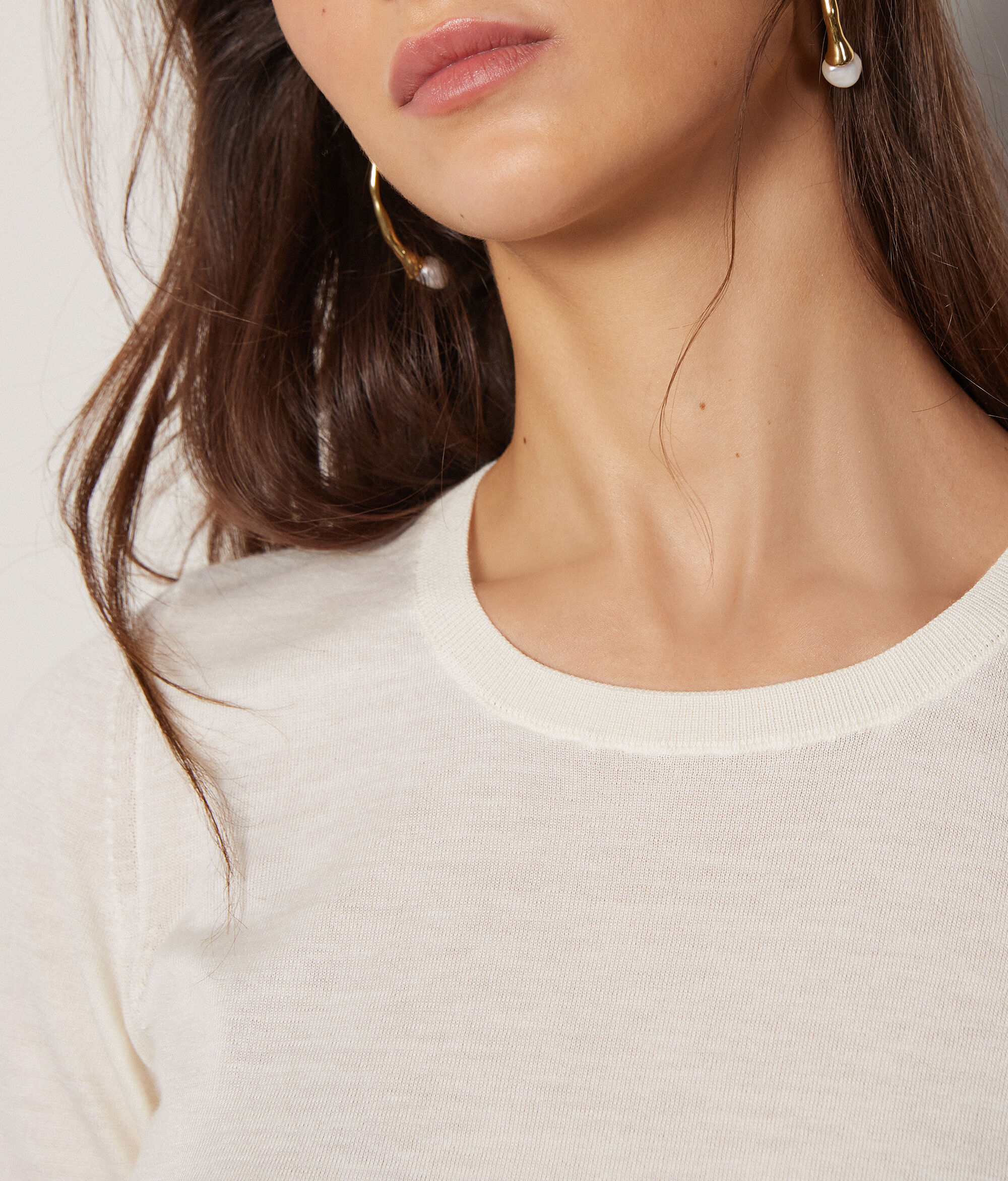 Maglia Girocollo Maniche Corte in Cashmere Ultrafine