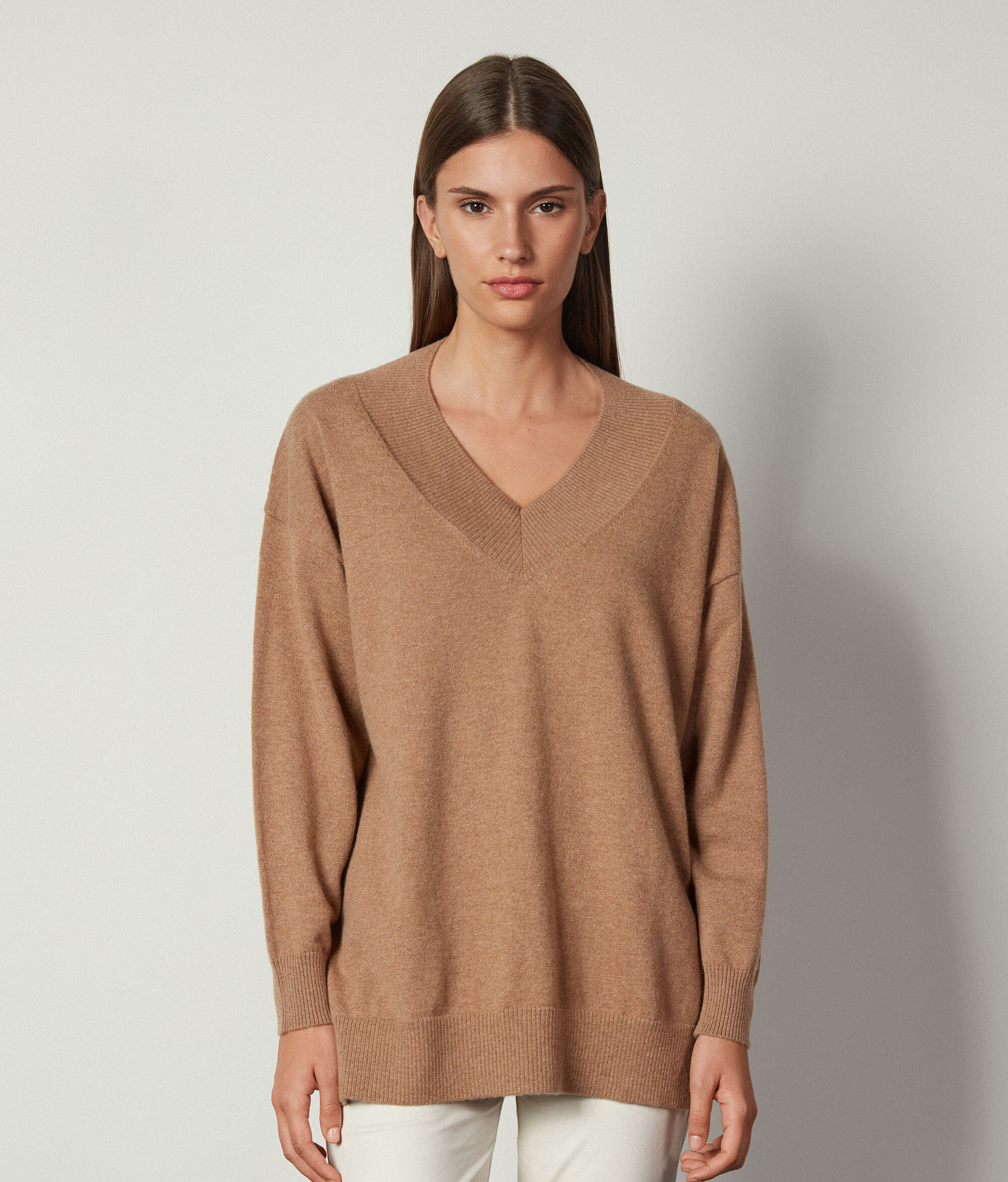Maxi-Pullover aus Kaschmir Ultrasoft mit V-Ausschnitt
