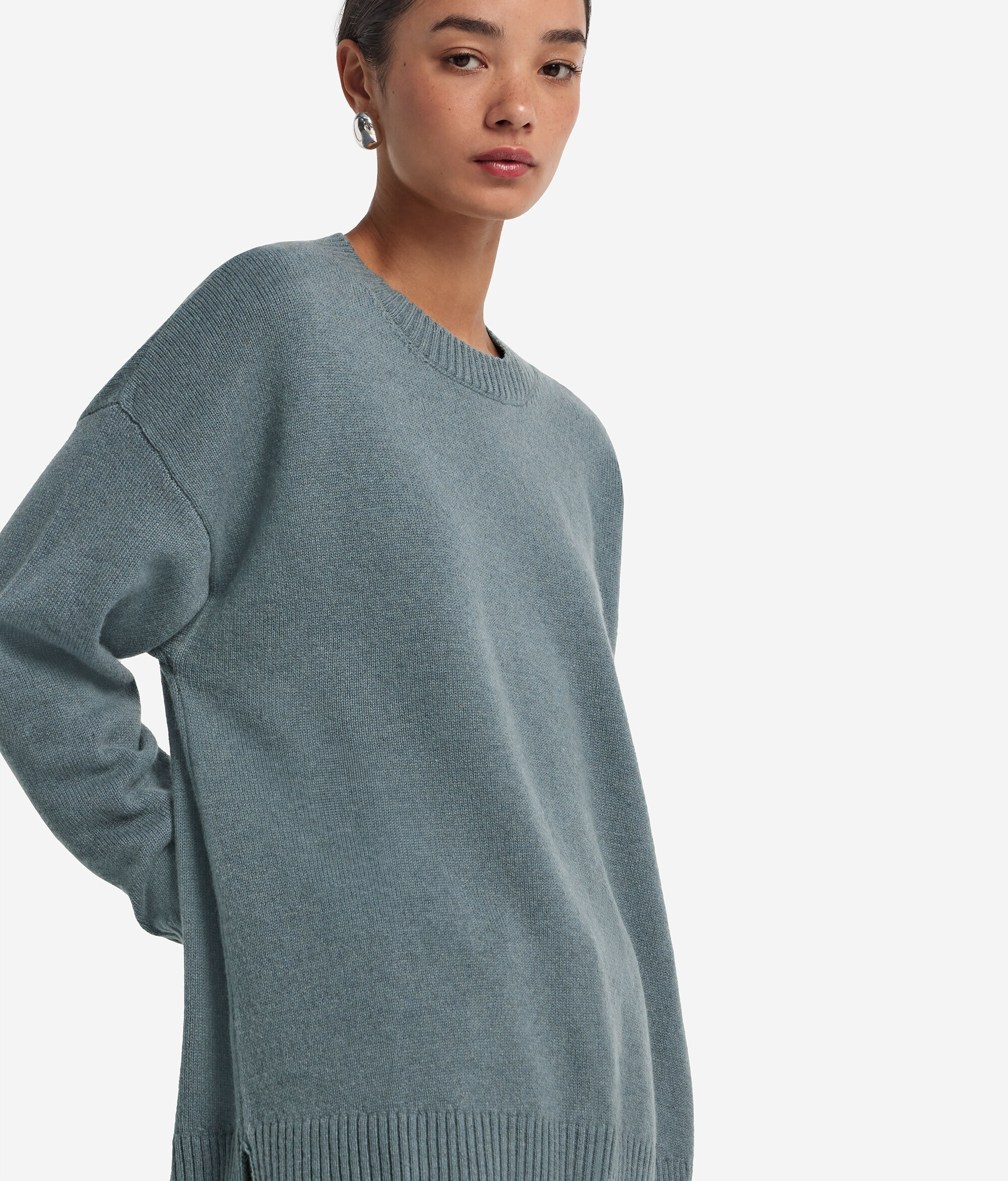 Ultrasoft Cashmere crew-neck jumper with slits