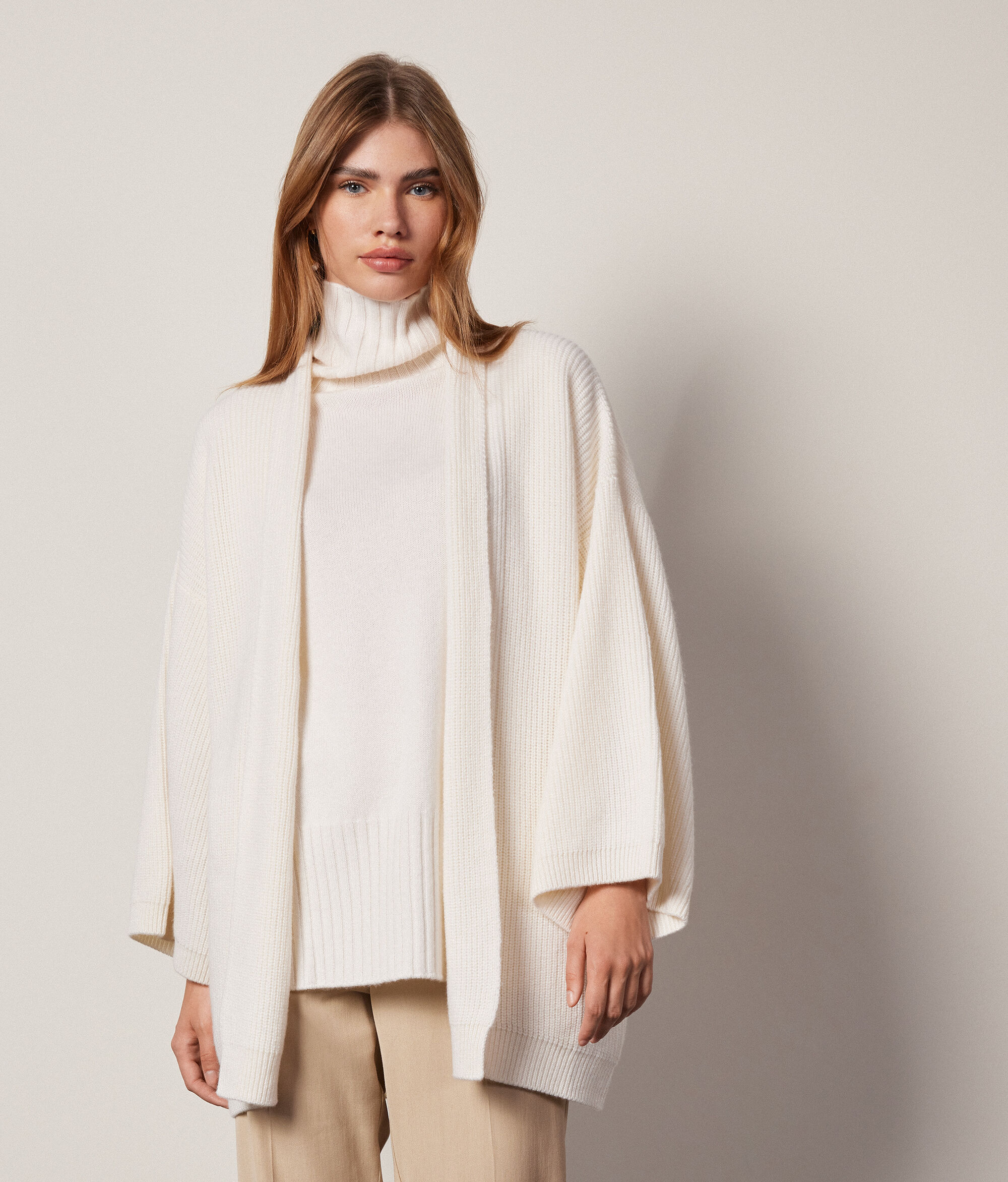 Κάπα από Ultrasoft Cashmere με Πλέξη Λάστιχο