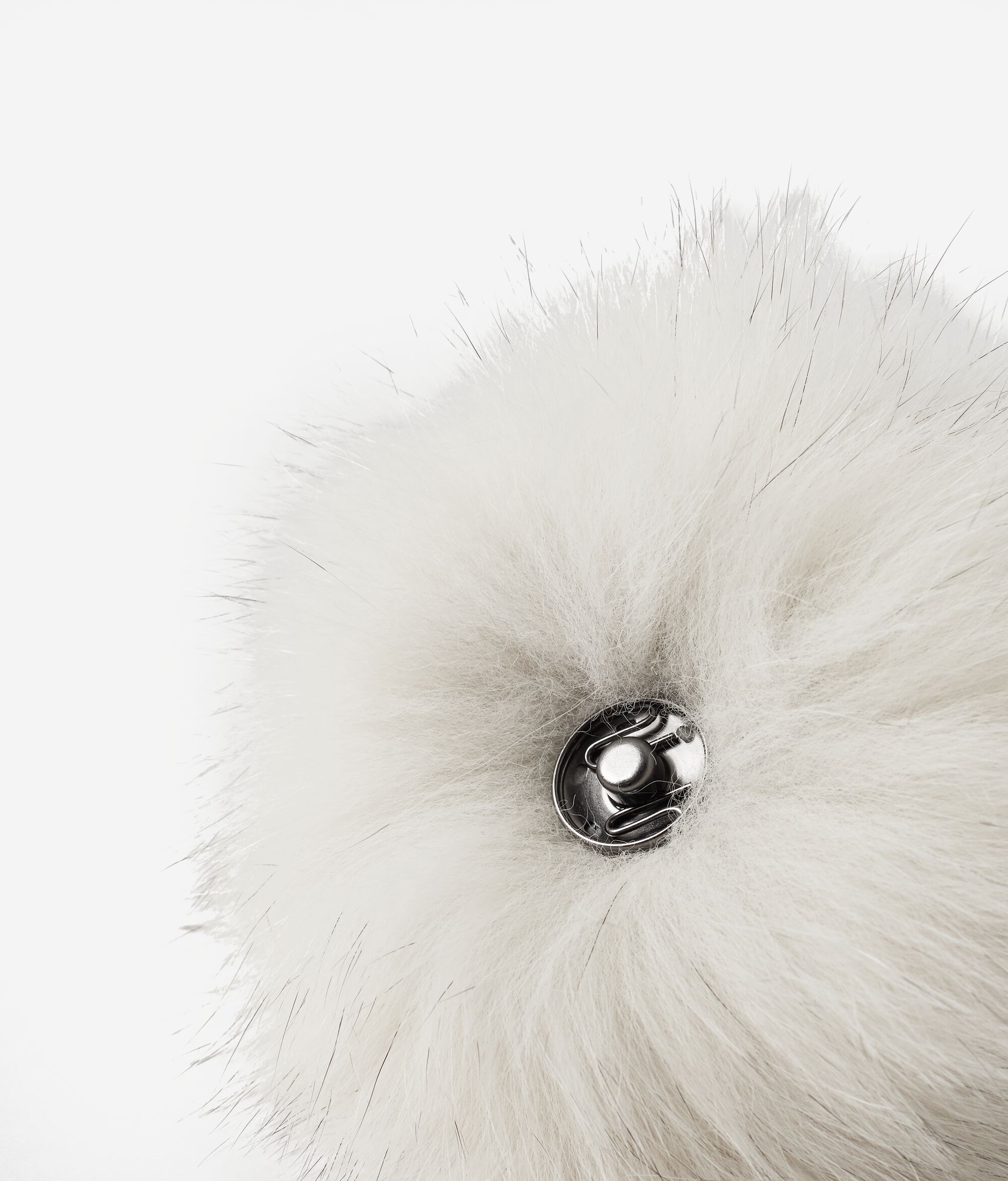 Помпон из меха