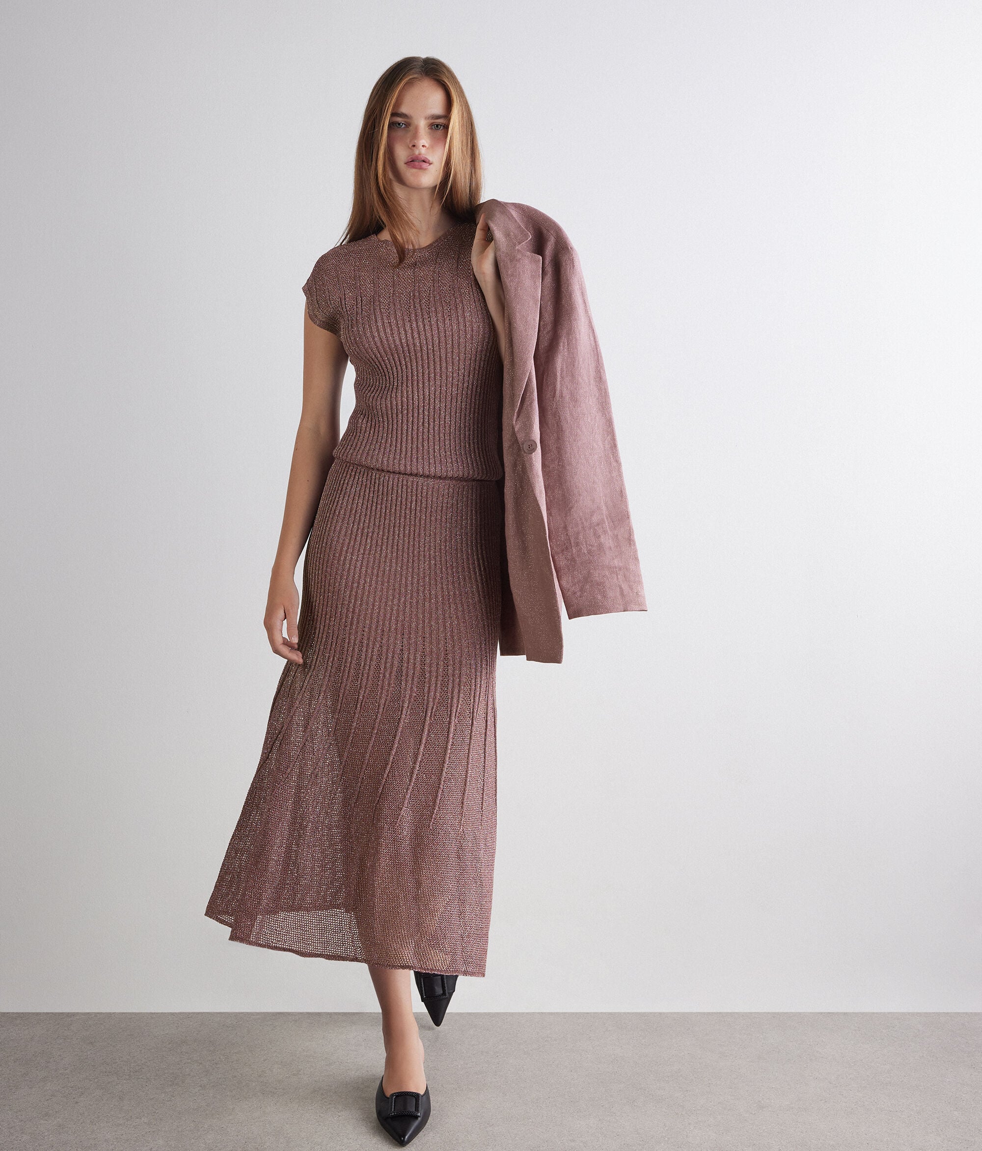 Vestit llarg amb punt de franges