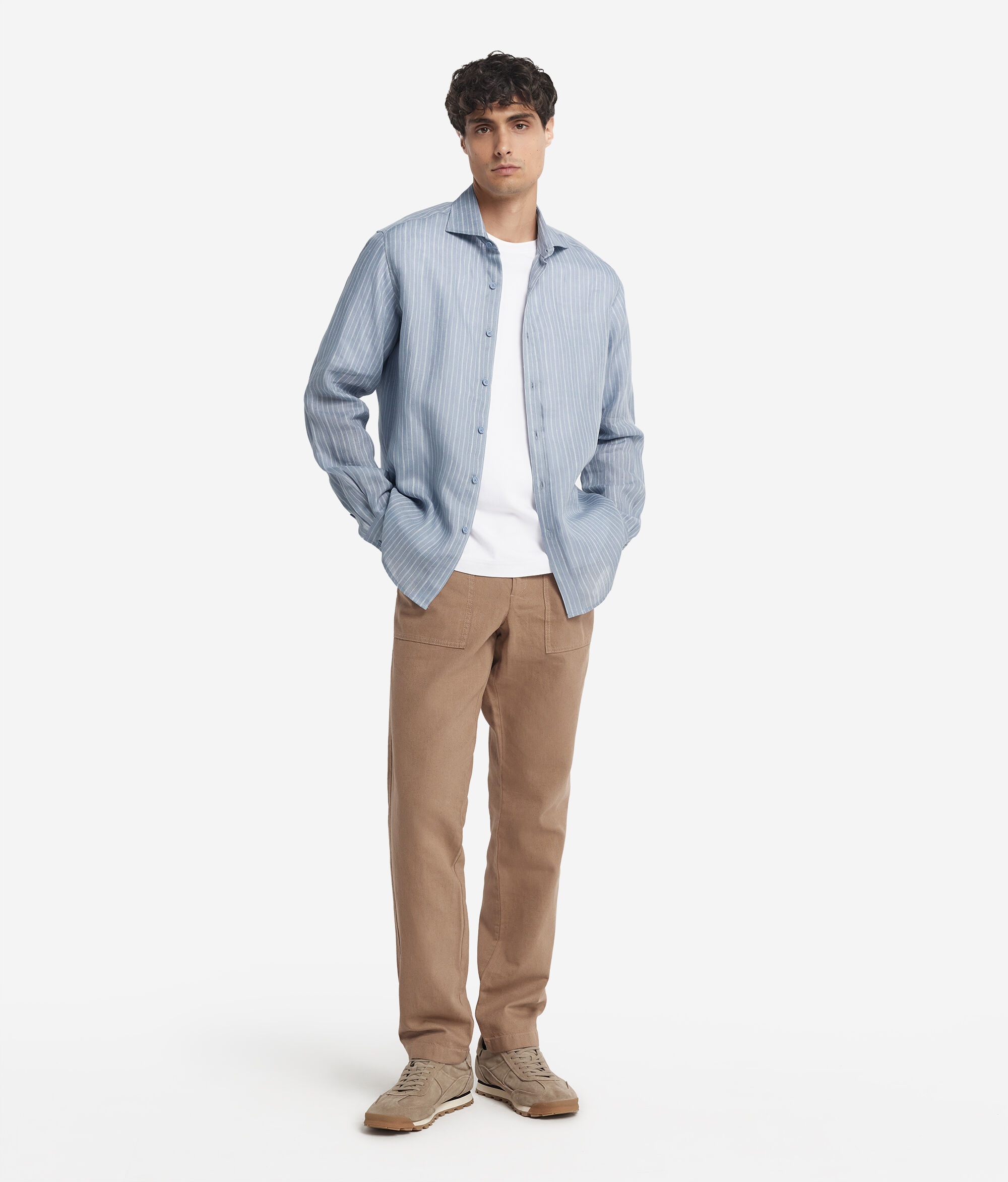 Chemise à fines rayures en lin