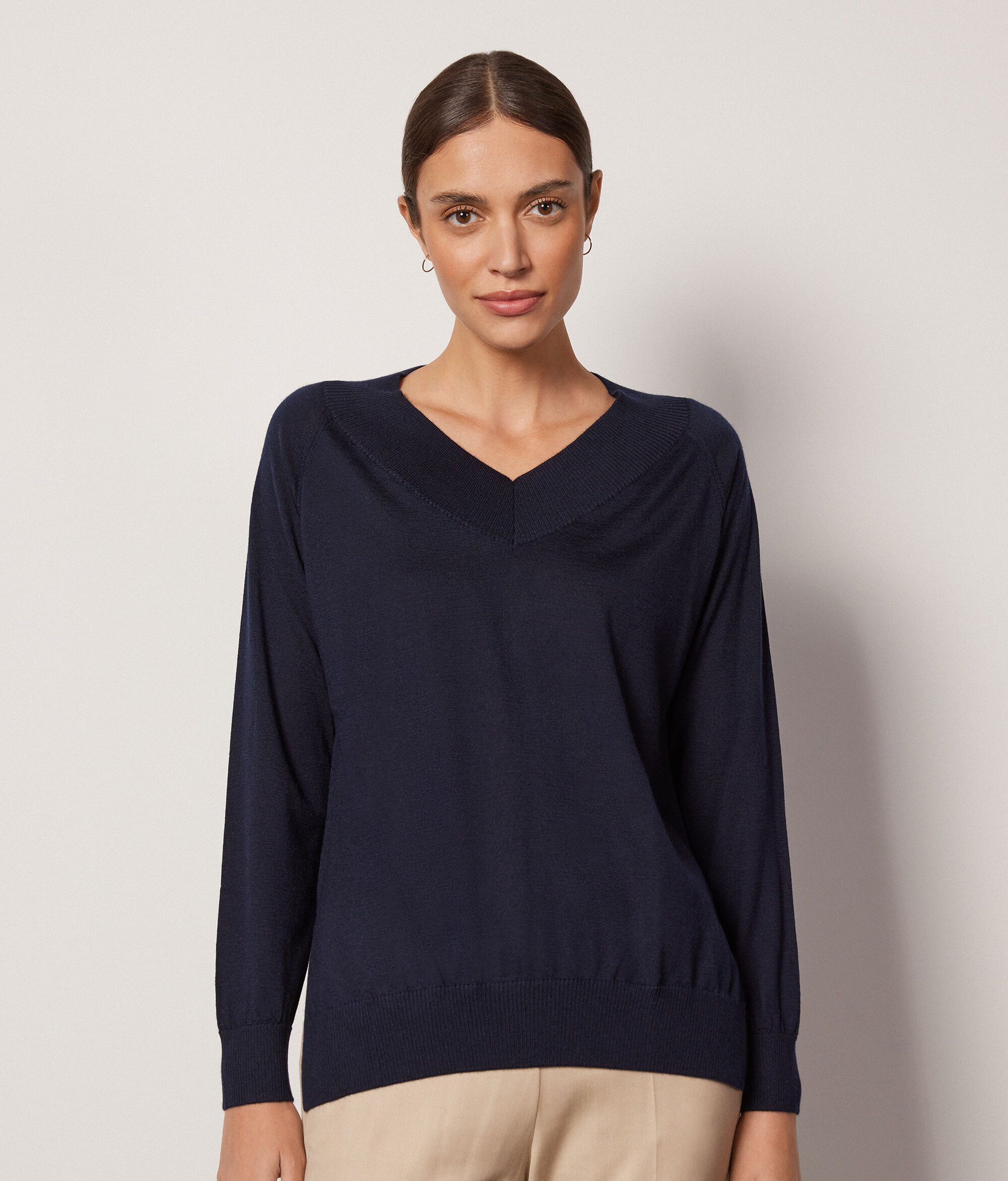 Maglia Scollo V in Cashmere Ultrafine