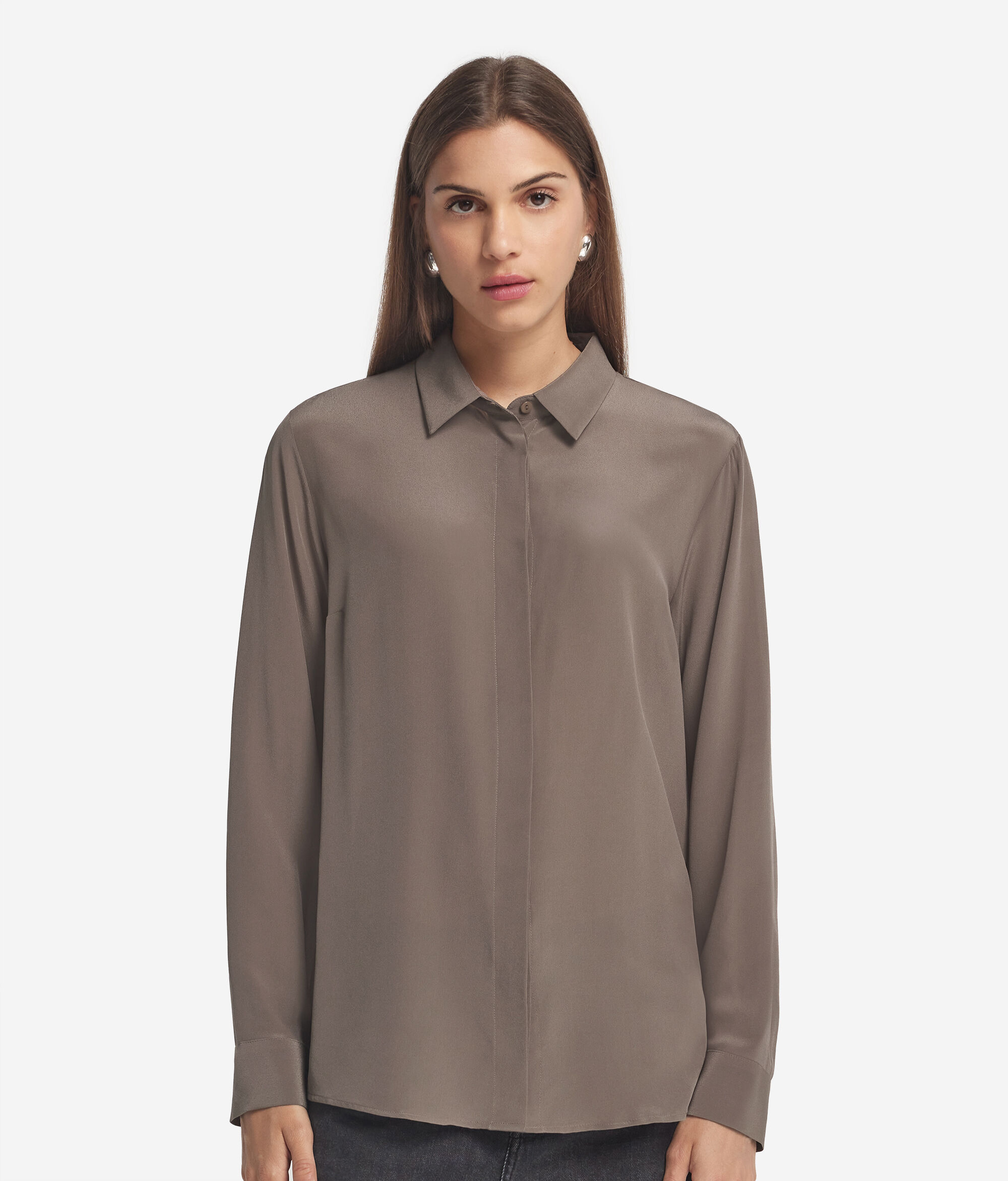 Camicia con colletto in seta