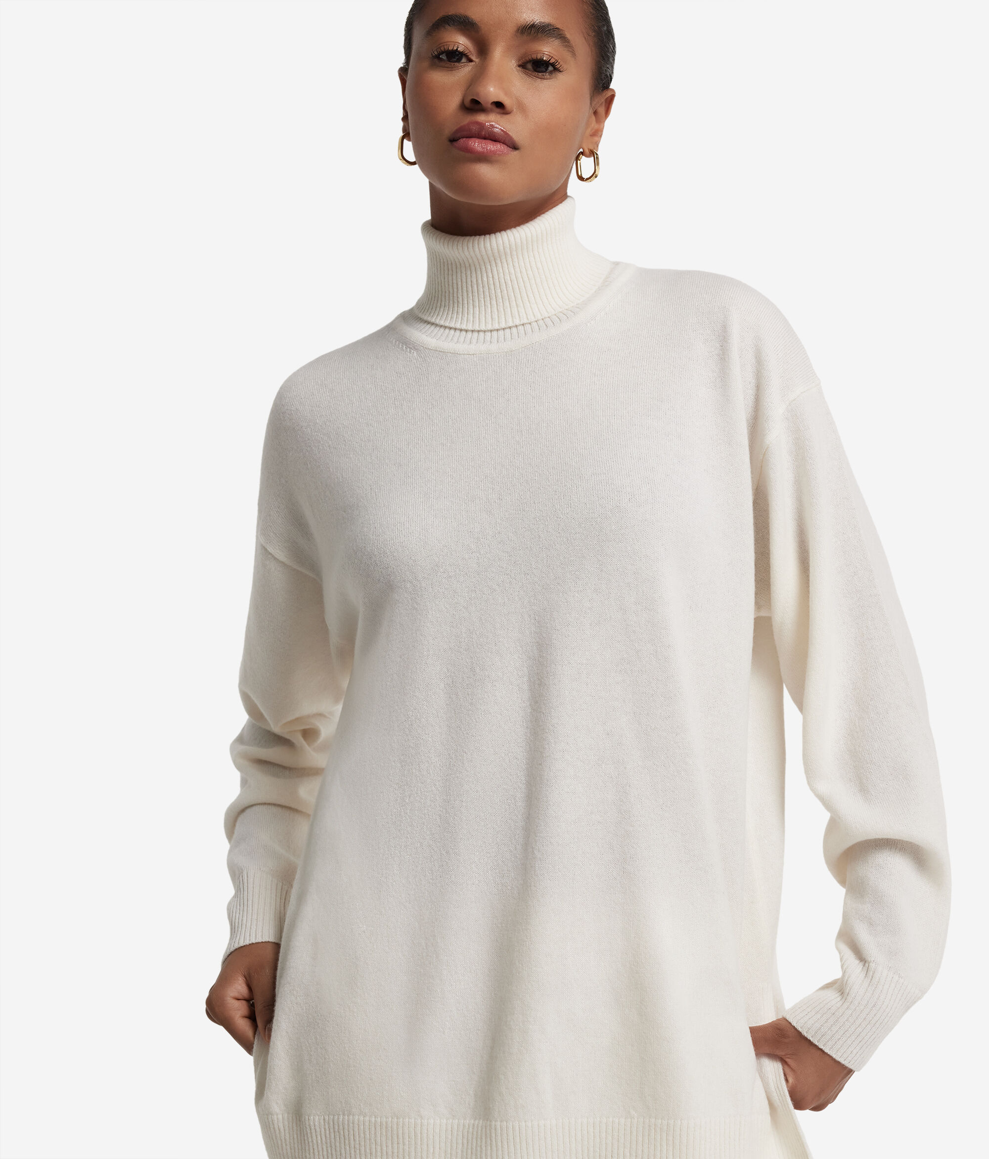 Rollkragenpullover aus Kaschmir Ultrasoft mit Schlitzen