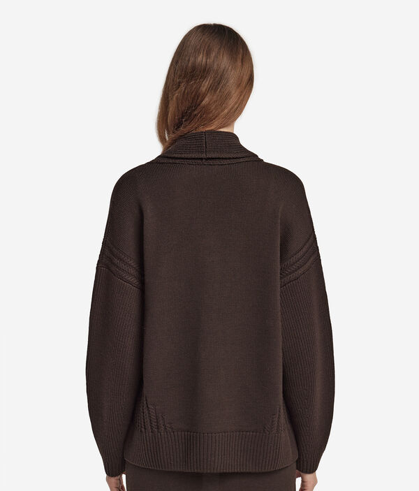 Кардиган из шерсти с косами