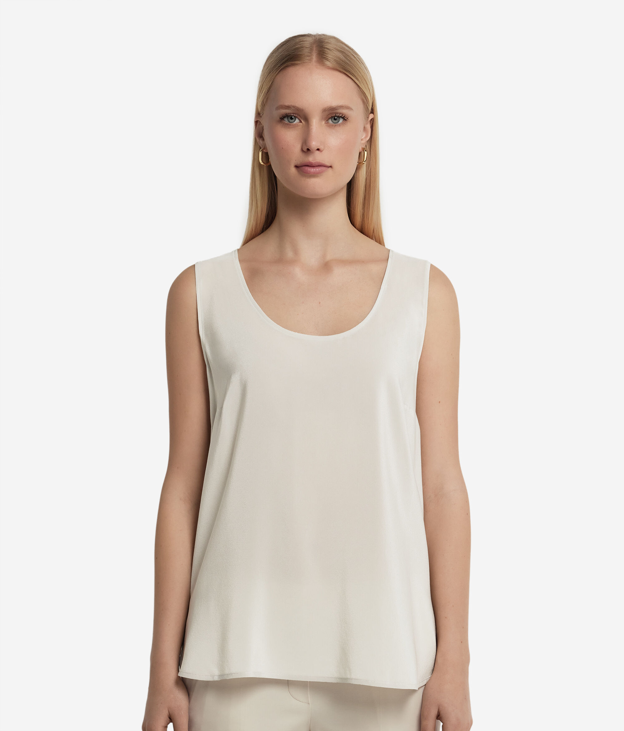 Tanktop mit weitem Ausschnitt aus Seide