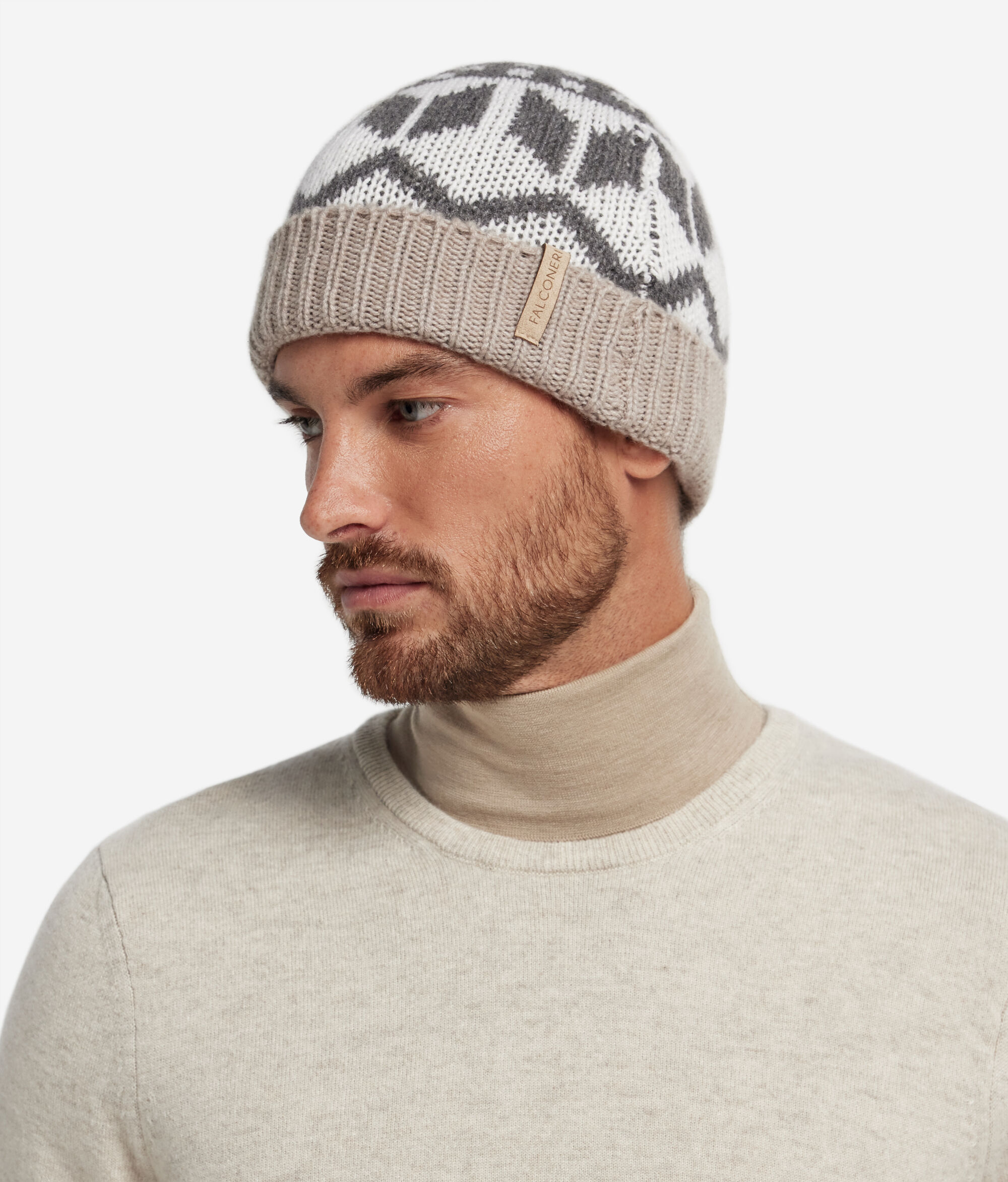 Berretto con lavorazione jacquard in cashmere