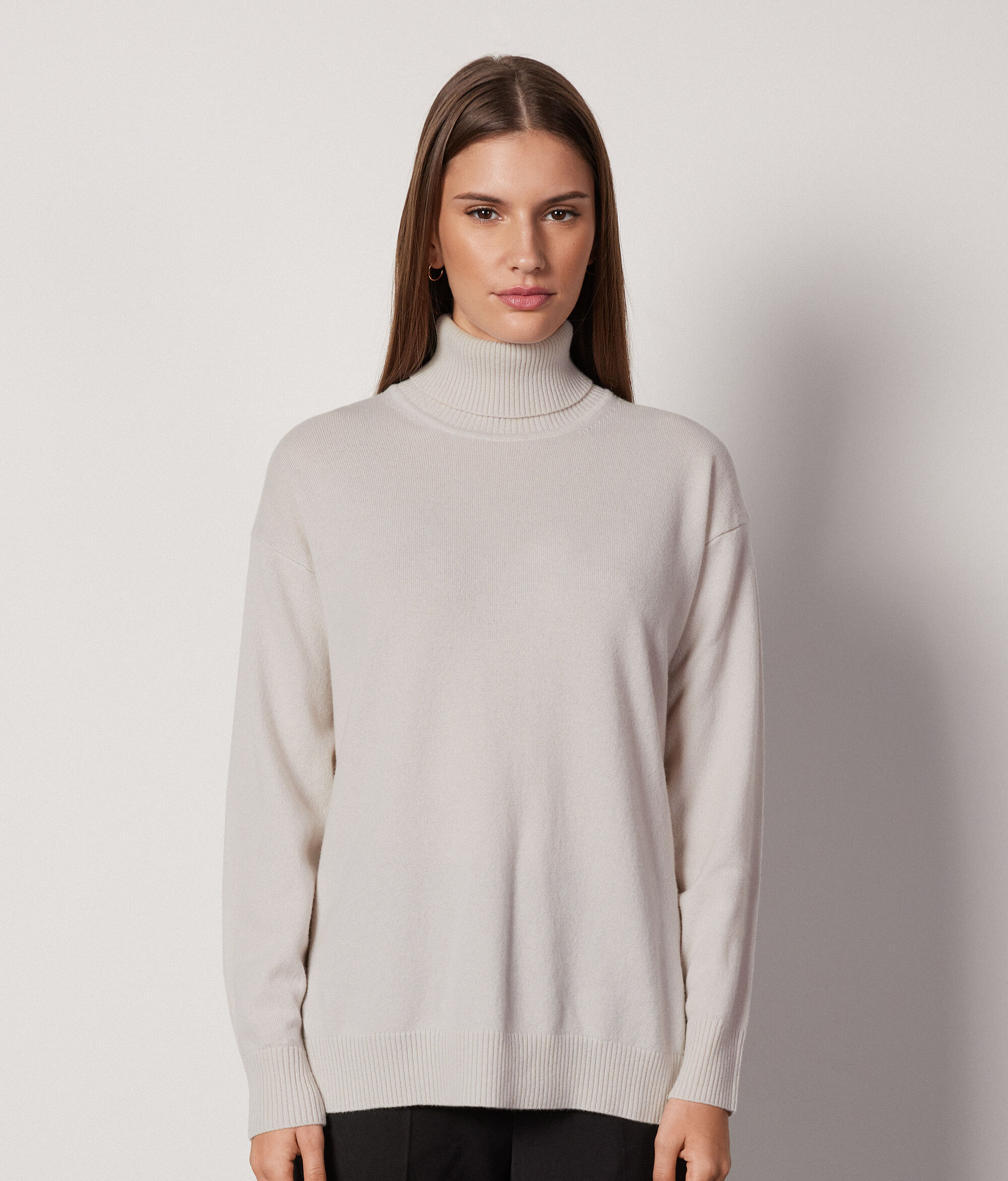 Jersei de coll cigne de Cashmere Ultrasoft amb obertures