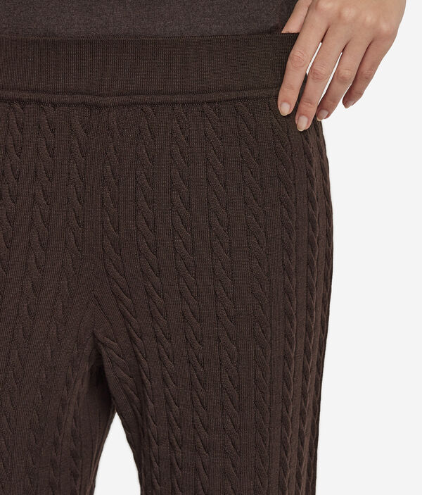 Брюки из шерсти с косами