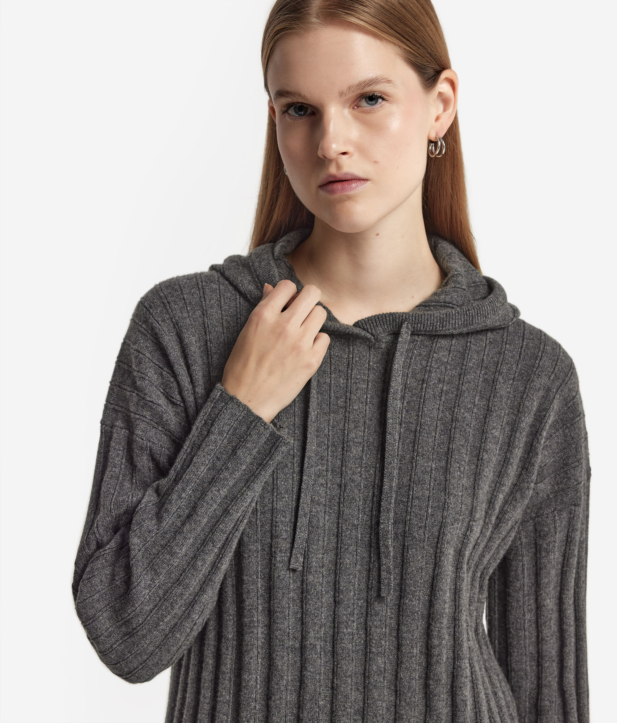 Sudadera en punto canalé de cashmere ultrasoft