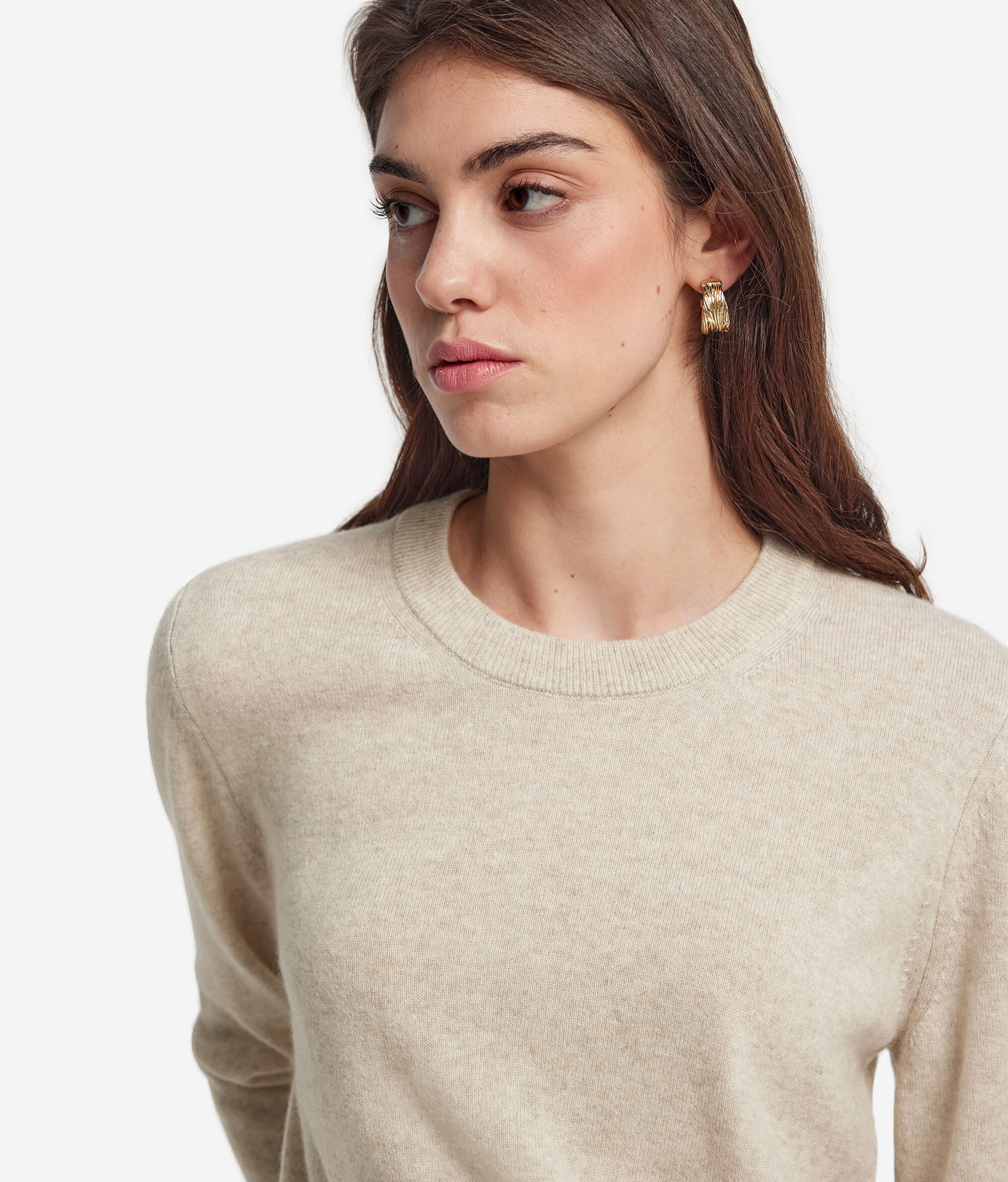 Long-Sleeved Ultrasoft Cashmere Round-Neck Jumper