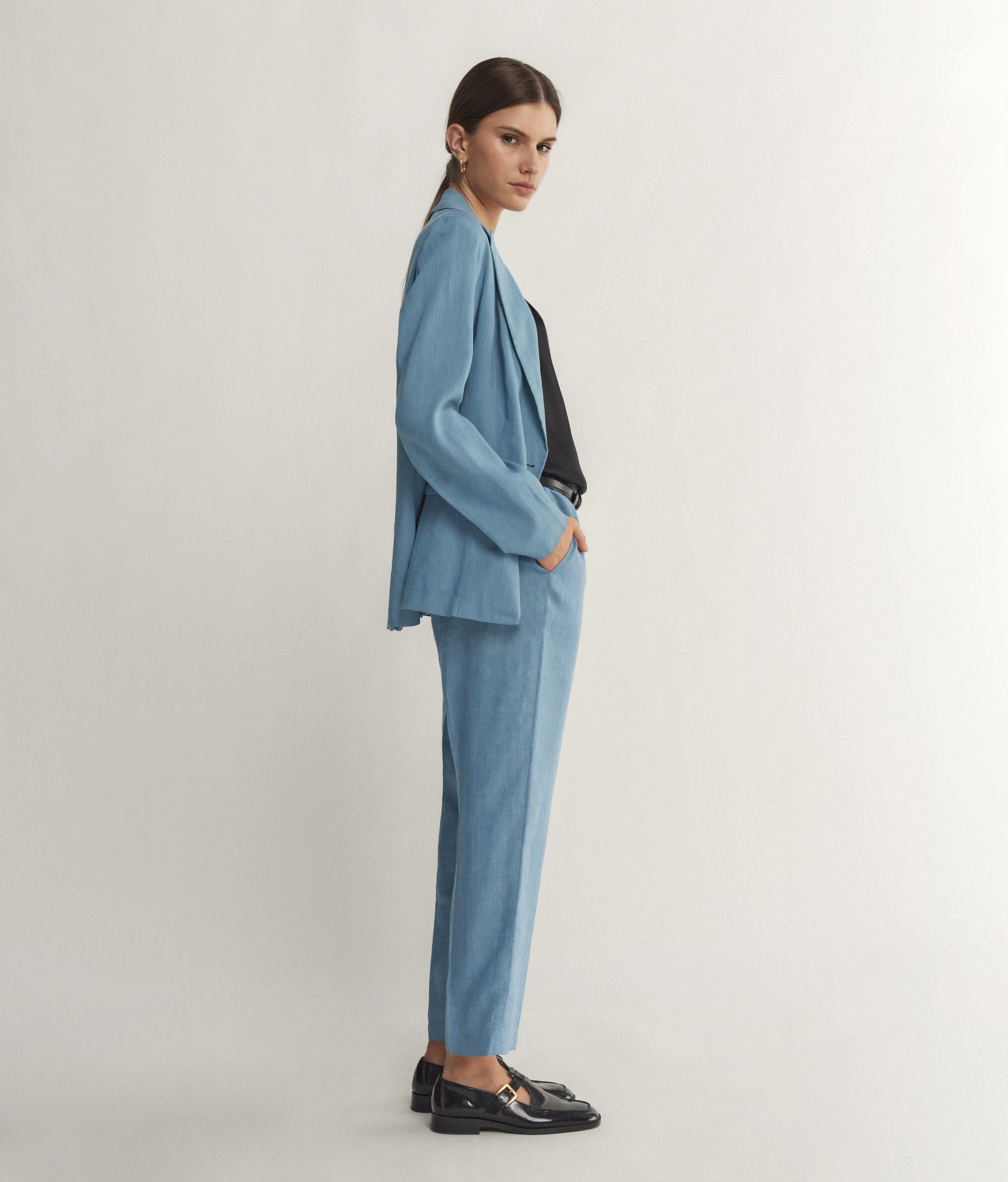 Pantalon droit en lin