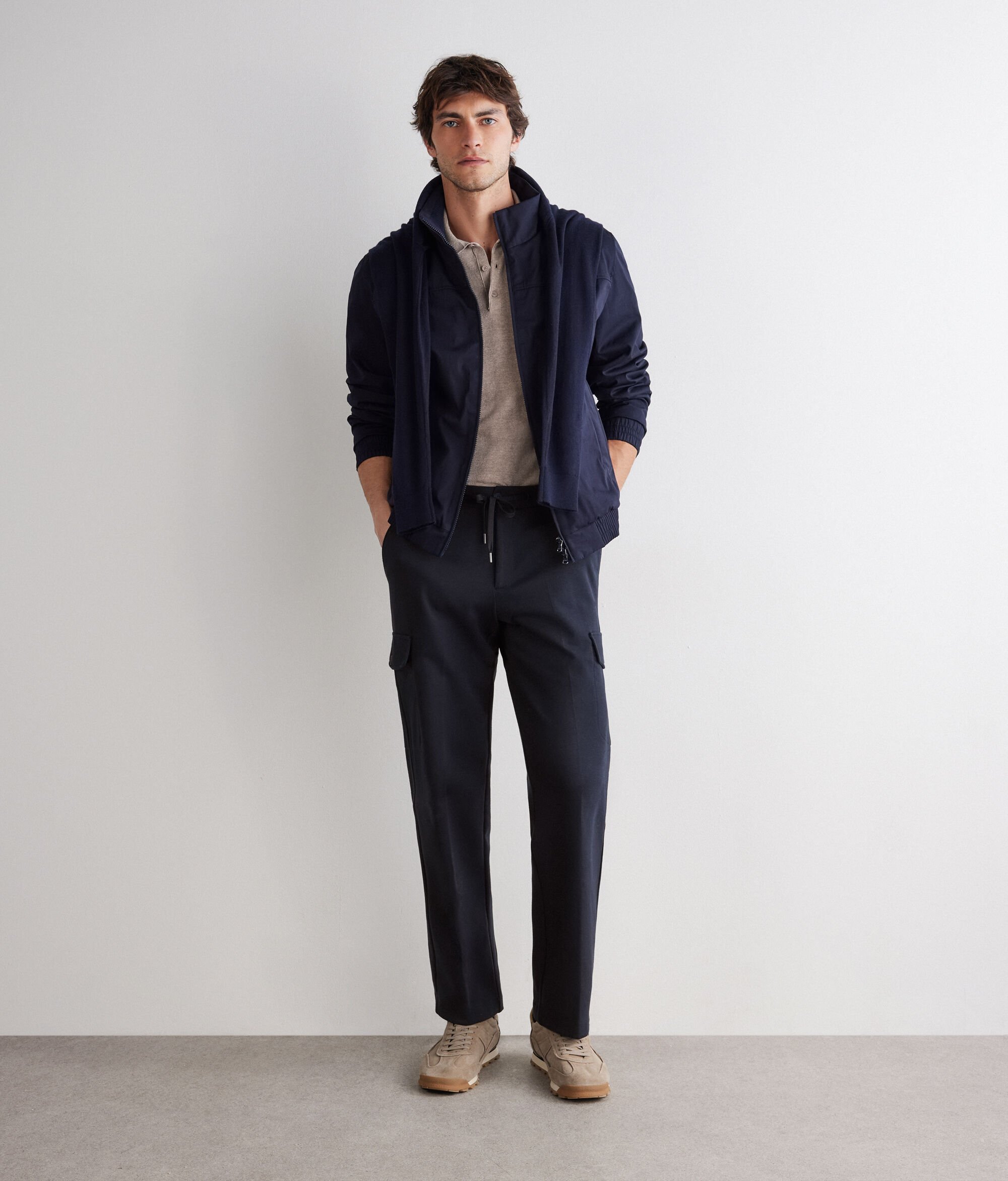 ポケット付き パンツ