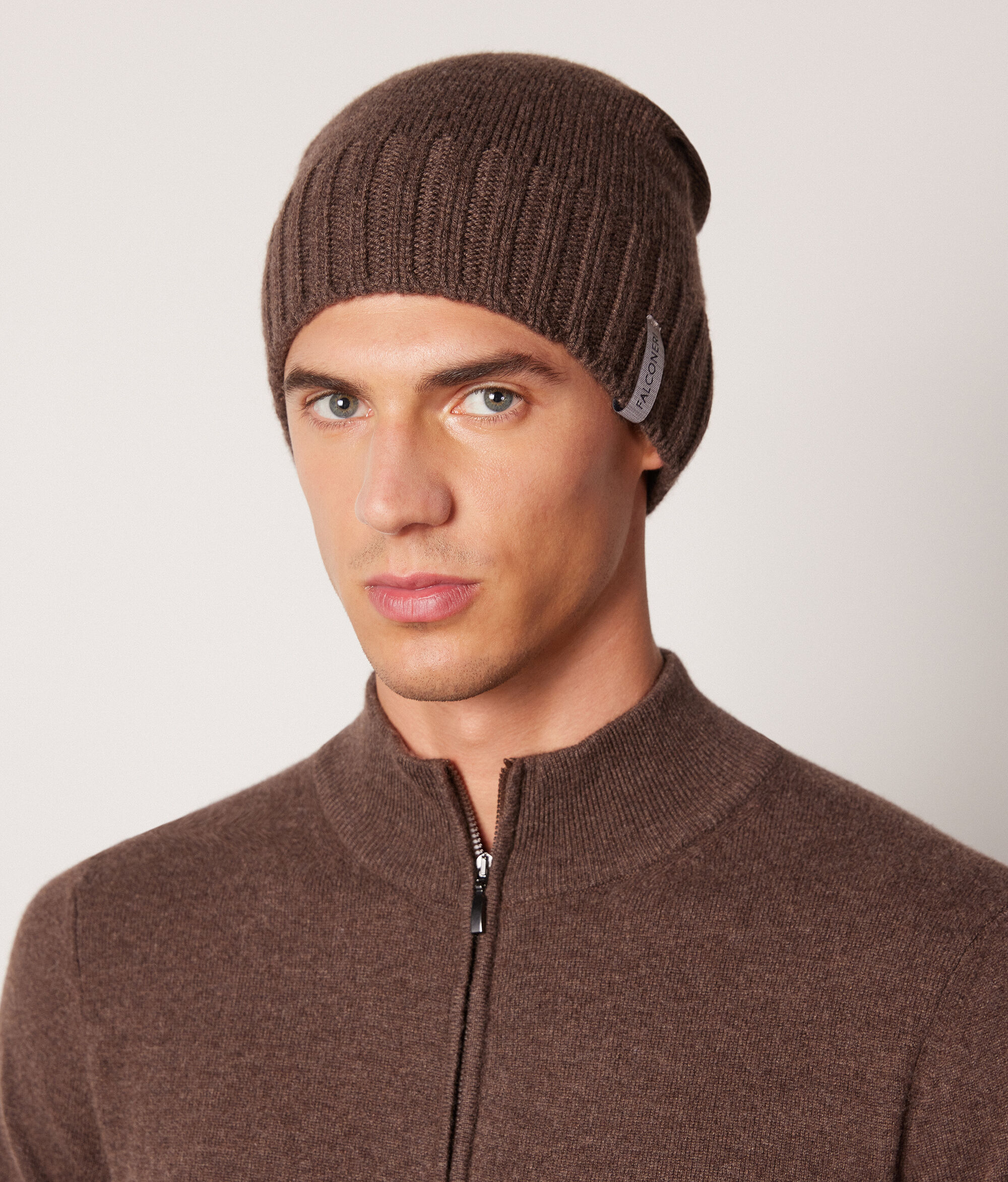Bonnet femme en cachemire ultra-doux