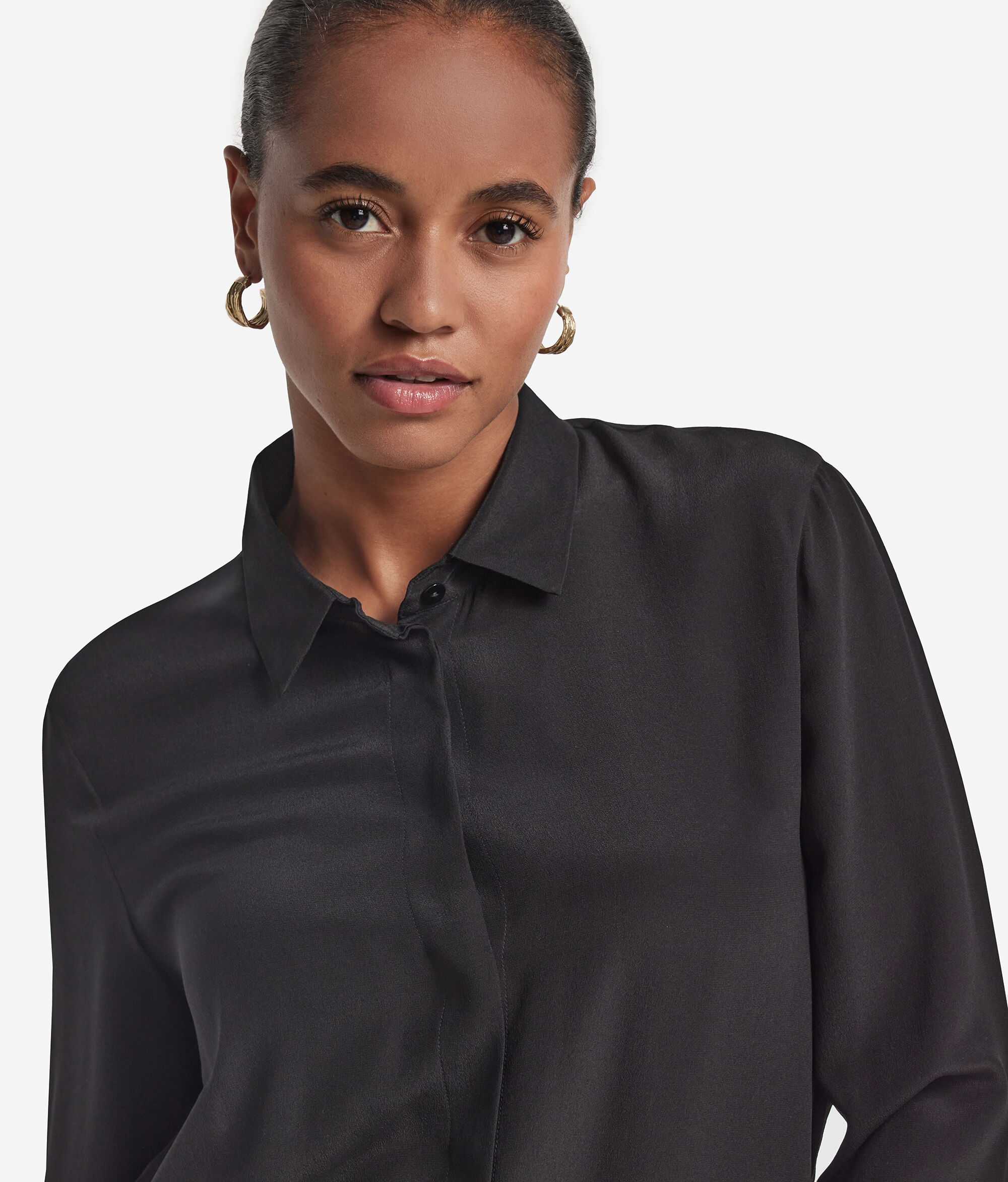 Блуза из шелка