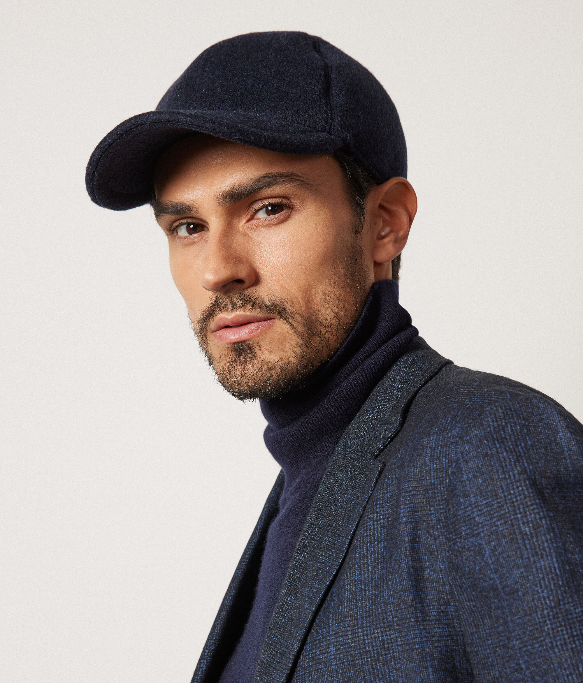 Бейсболка из кашемира