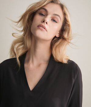 Blusa Scollo V Crepe de Chine