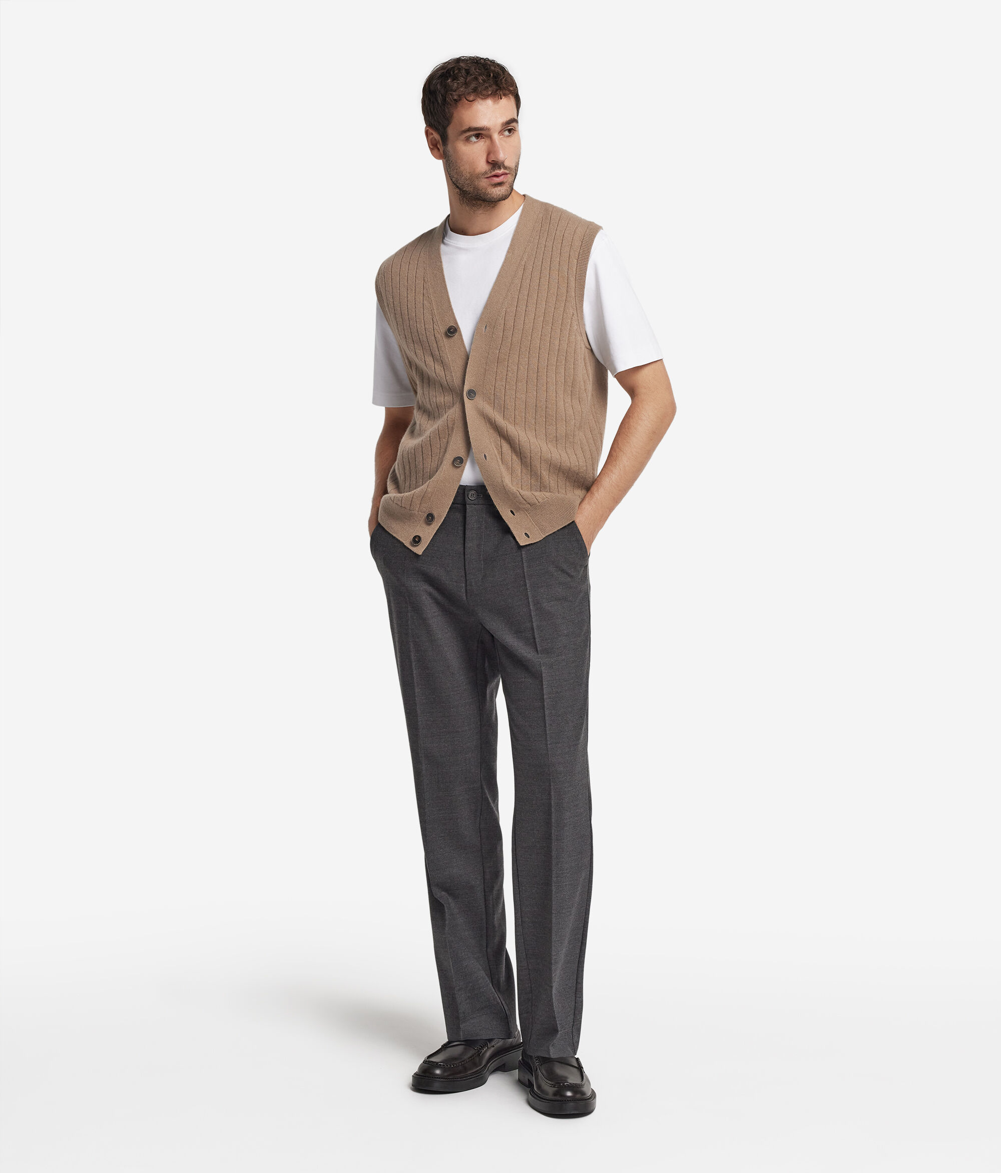Ribbed Ultrasoft Cashmere waistcoat