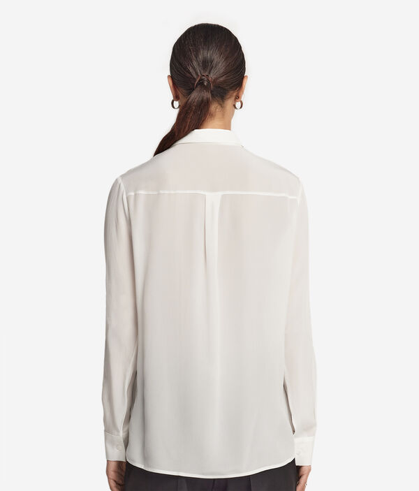 Блуза из шелка