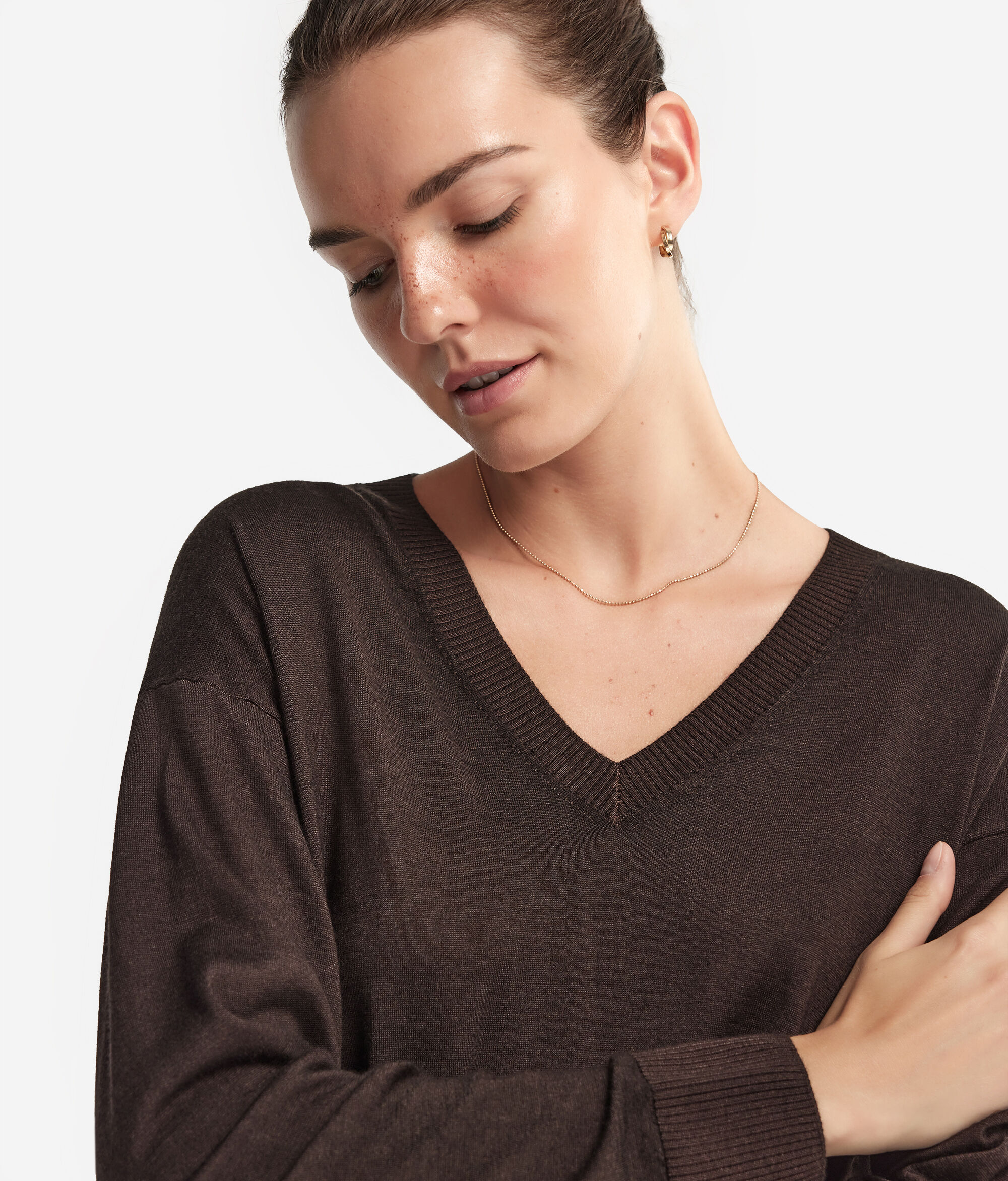 Pullover mit V-Ausschnitt und Schlitzen aus Kaschmir