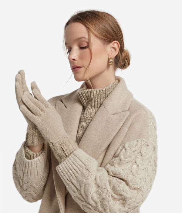 Перчатки из ультрамягкого кашемира с отделкой букле