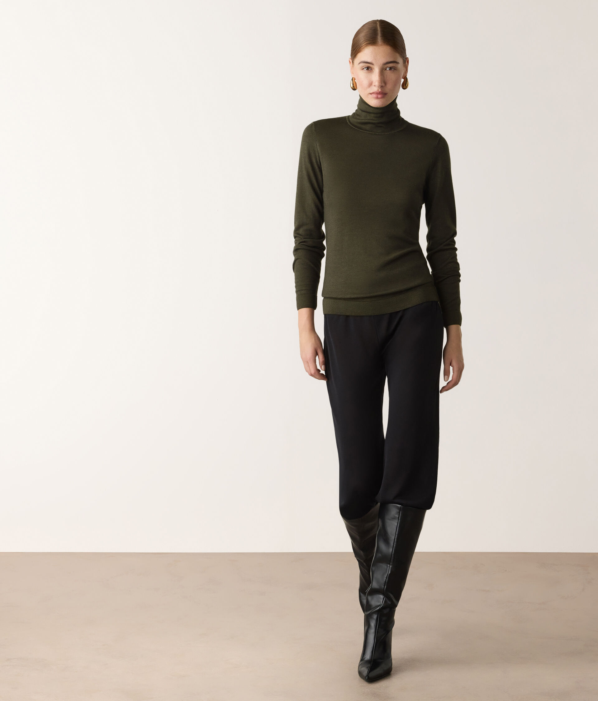 Pull col roulé en cachemire ultra-fin
