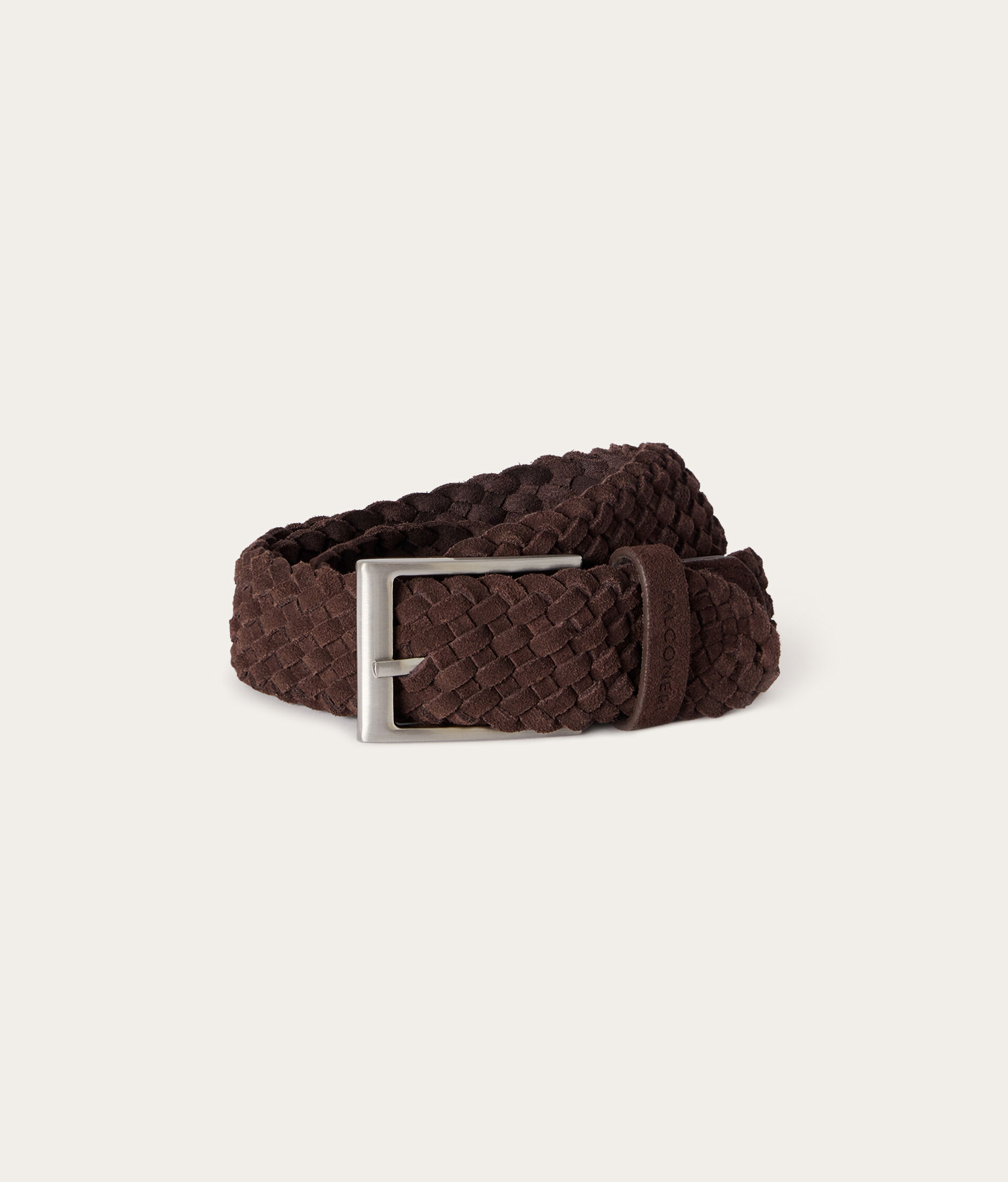 Cable-knit belt