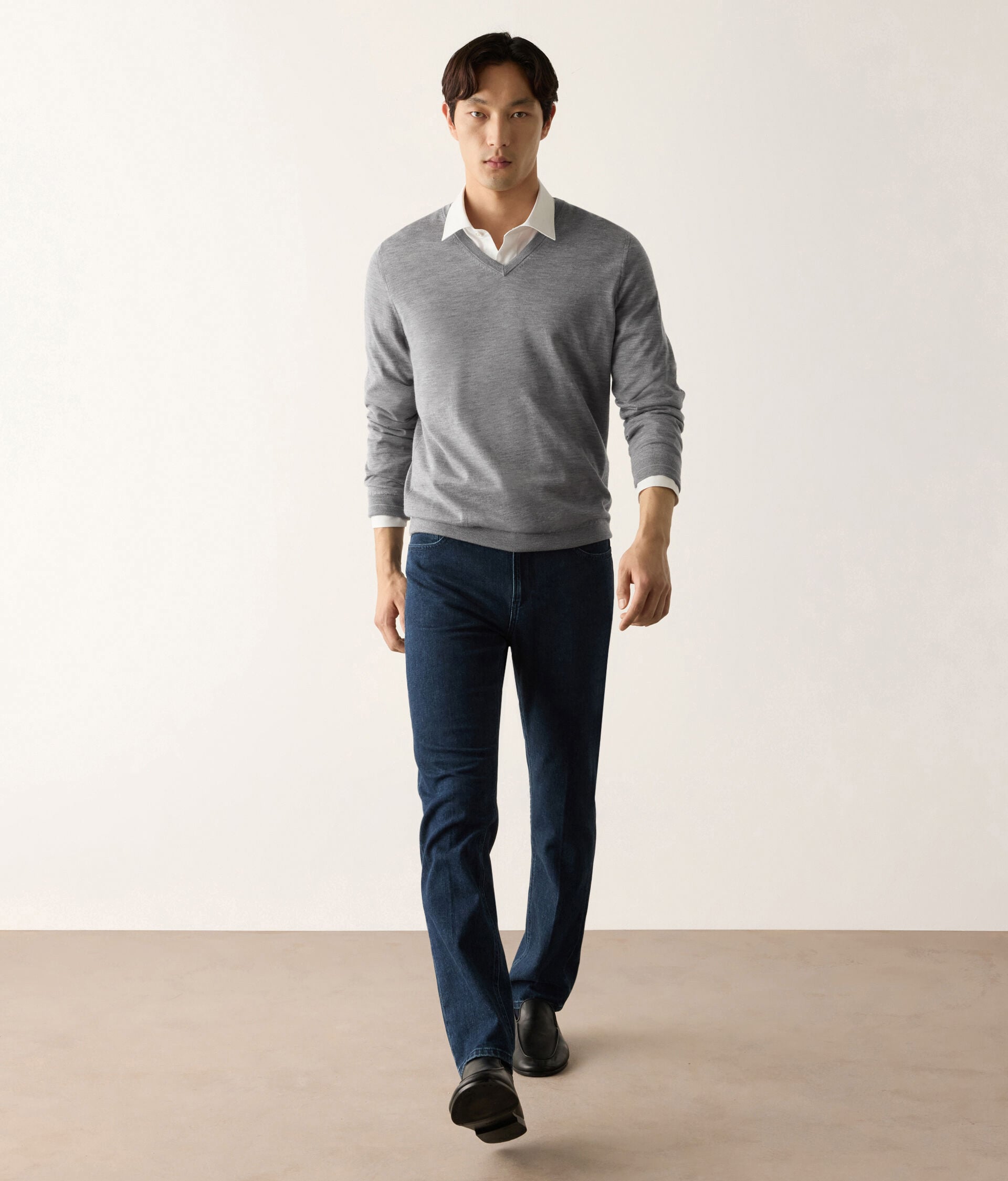 Maglia con scollo V in Cashmere Ultrafine