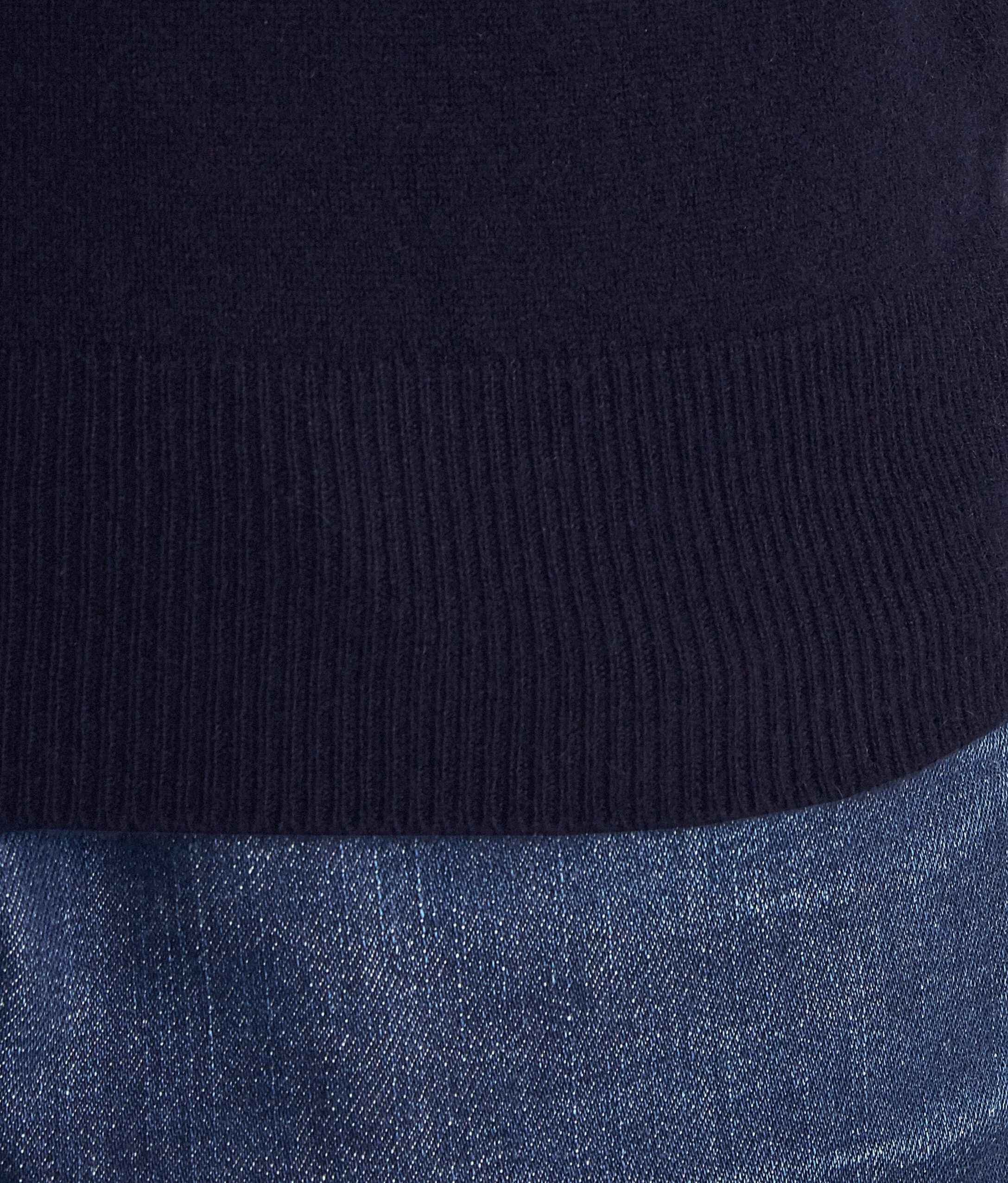 Ultrasoft Cashmere Turtleneck Sweater