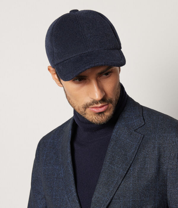 Бейсболка из кашемира