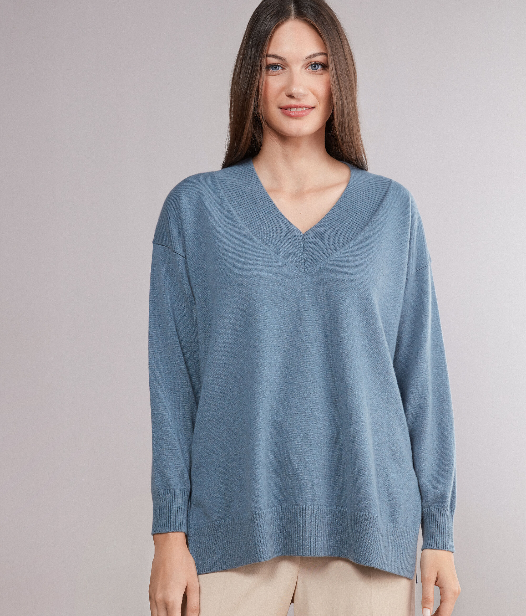 Maxi-Pullover aus Kaschmir Ultrasoft mit V-Ausschnitt