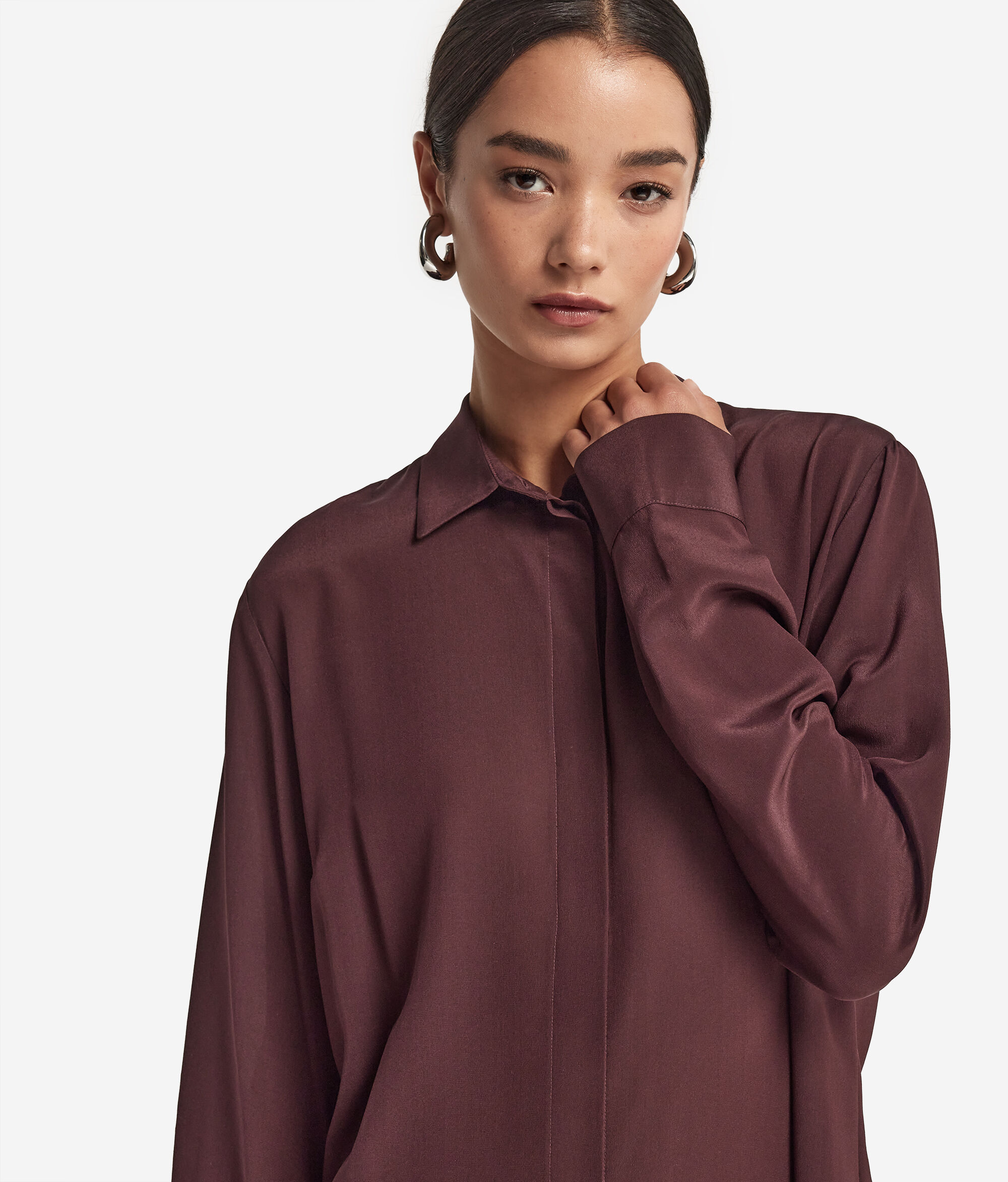 Hemdbluse mit Kragen aus Seide