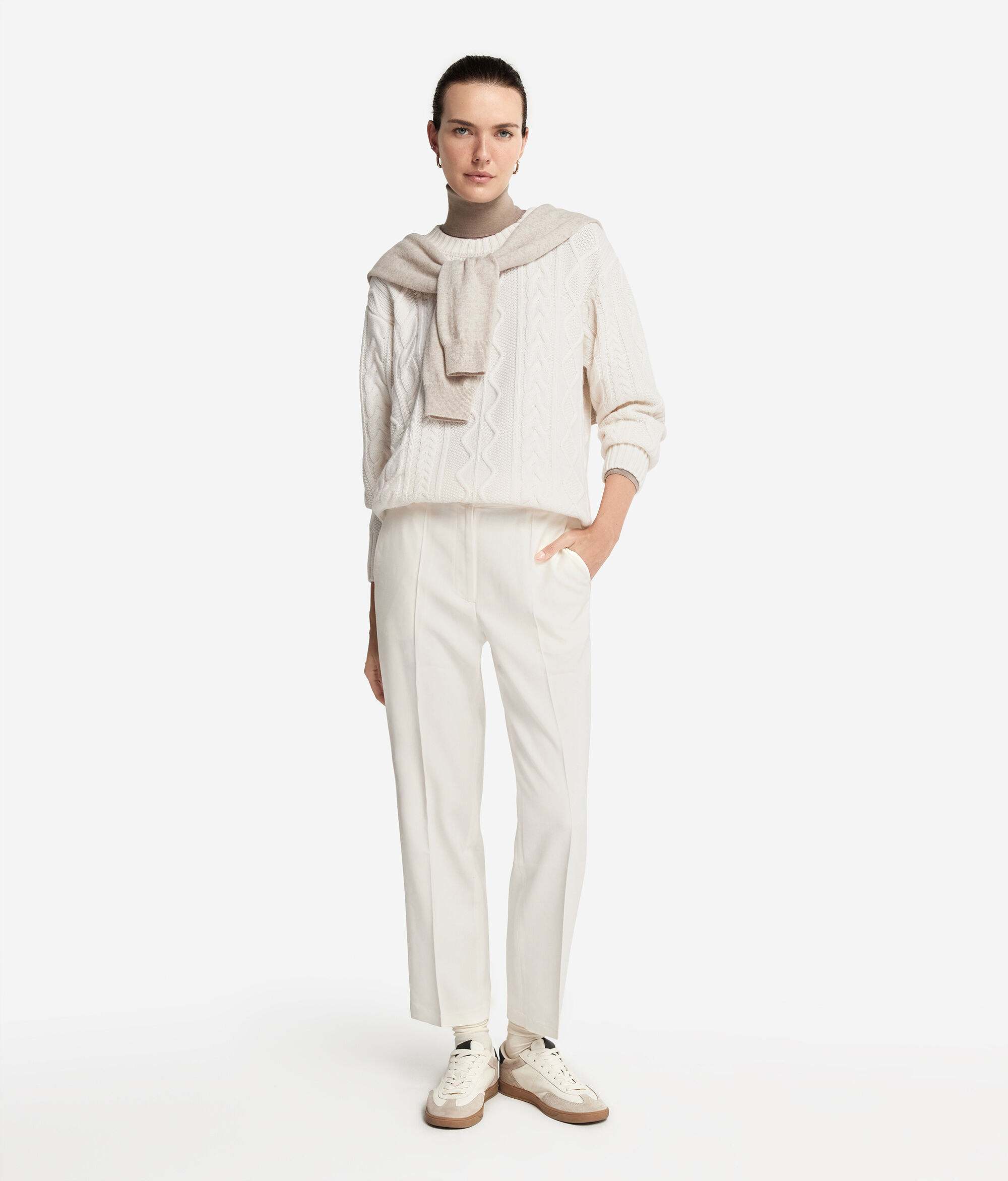 Cable Knit Ultrasoft Cashmere Round-Neck Jumper