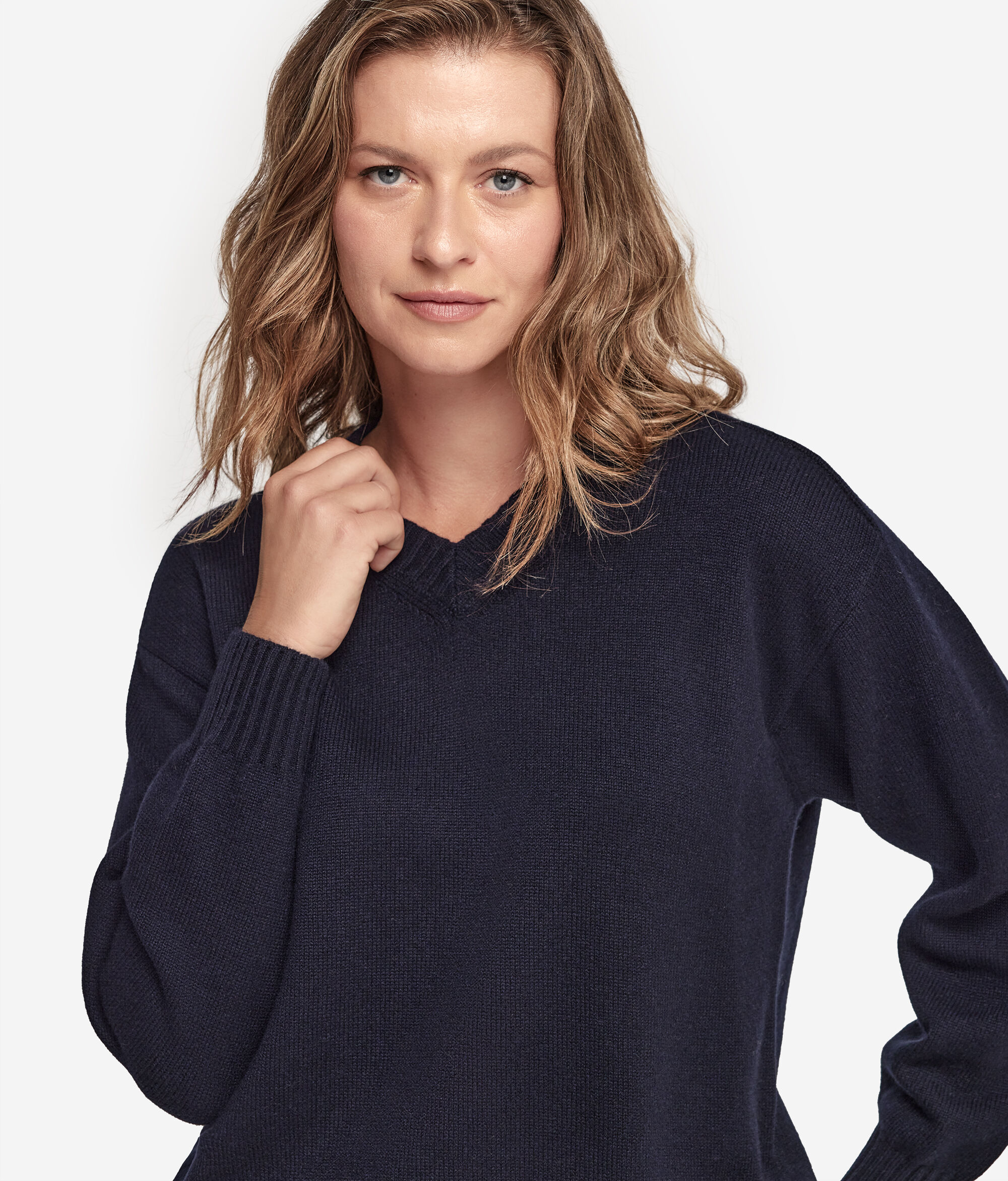 Pullover mit V-Ausschnitt und Sattelschulter aus Kaschmir Ultrasoft