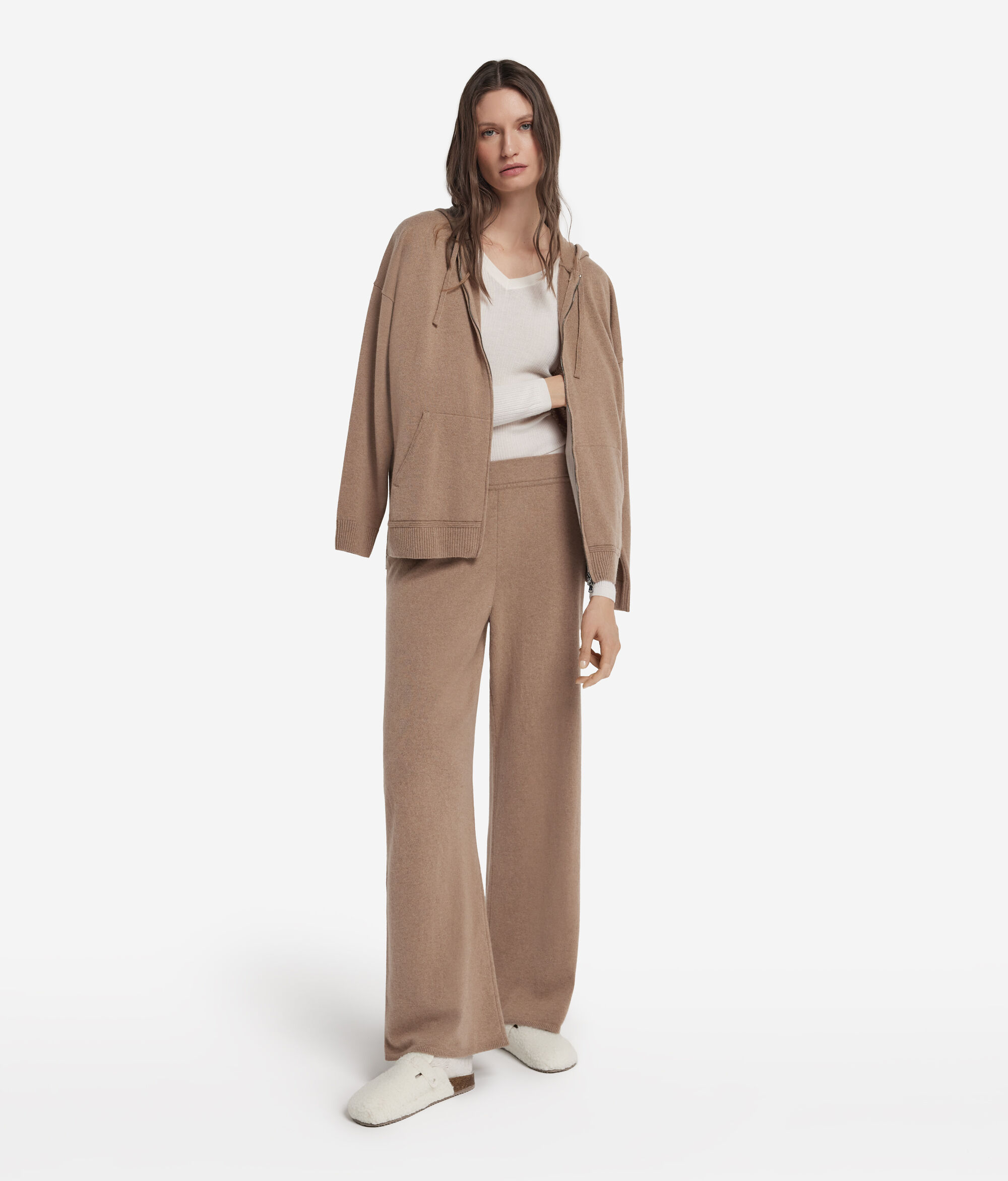 Φούτερ από Ultrasoft Cashmere με Κουκούλα