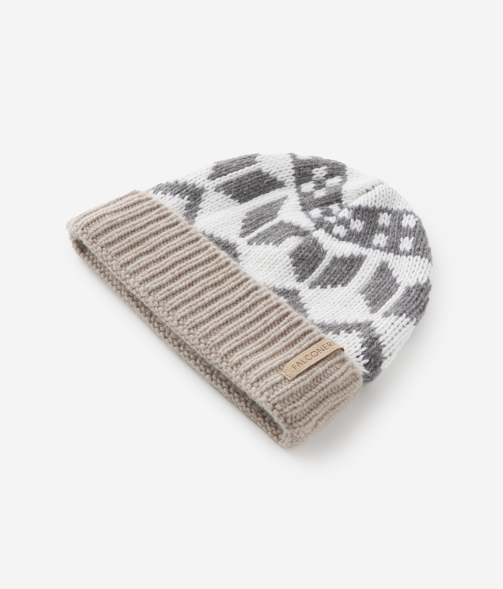 Кашемировая шапка с жаккардовым узором