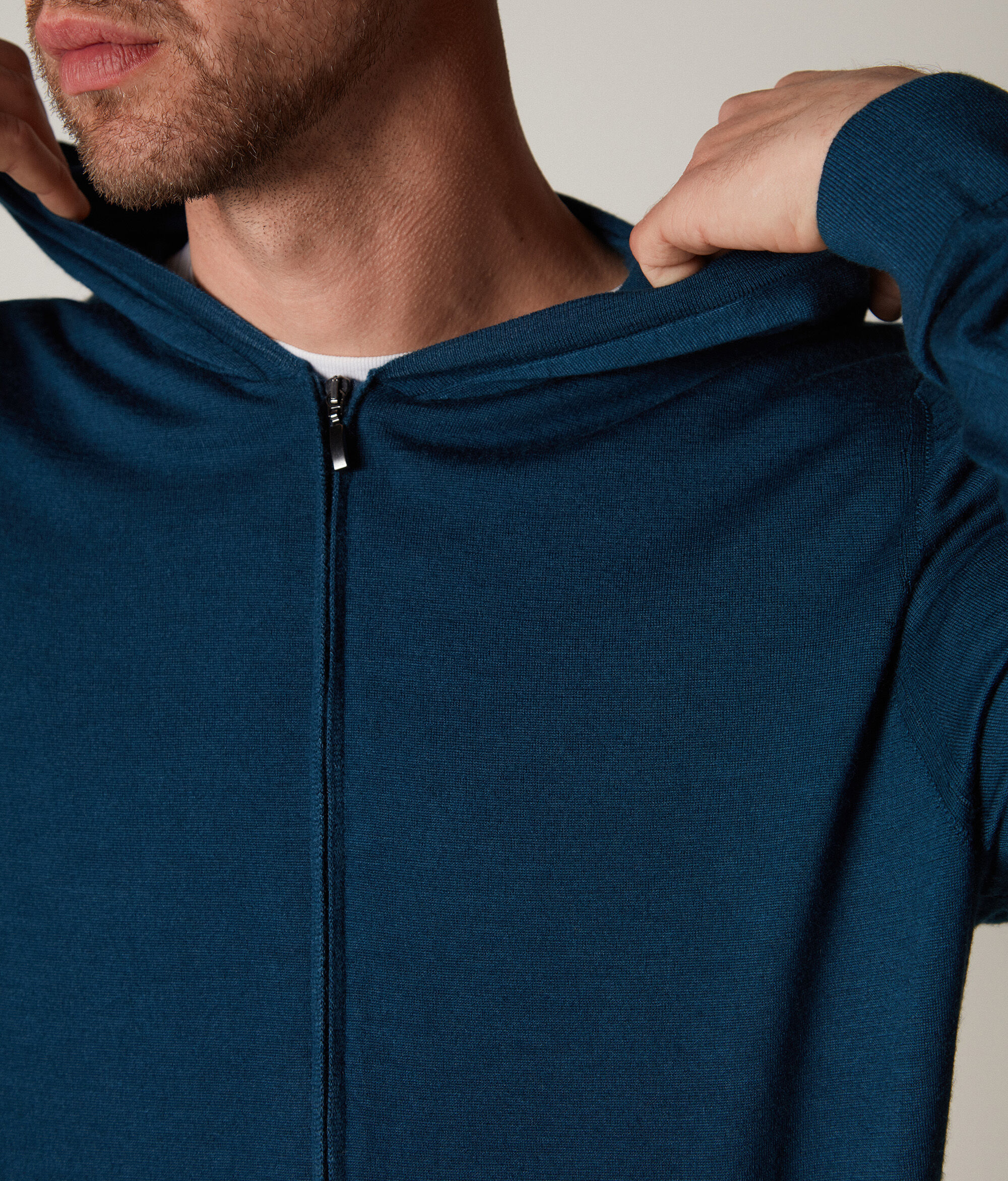Felpa con Cappuccio in Cashmere Ultrafine