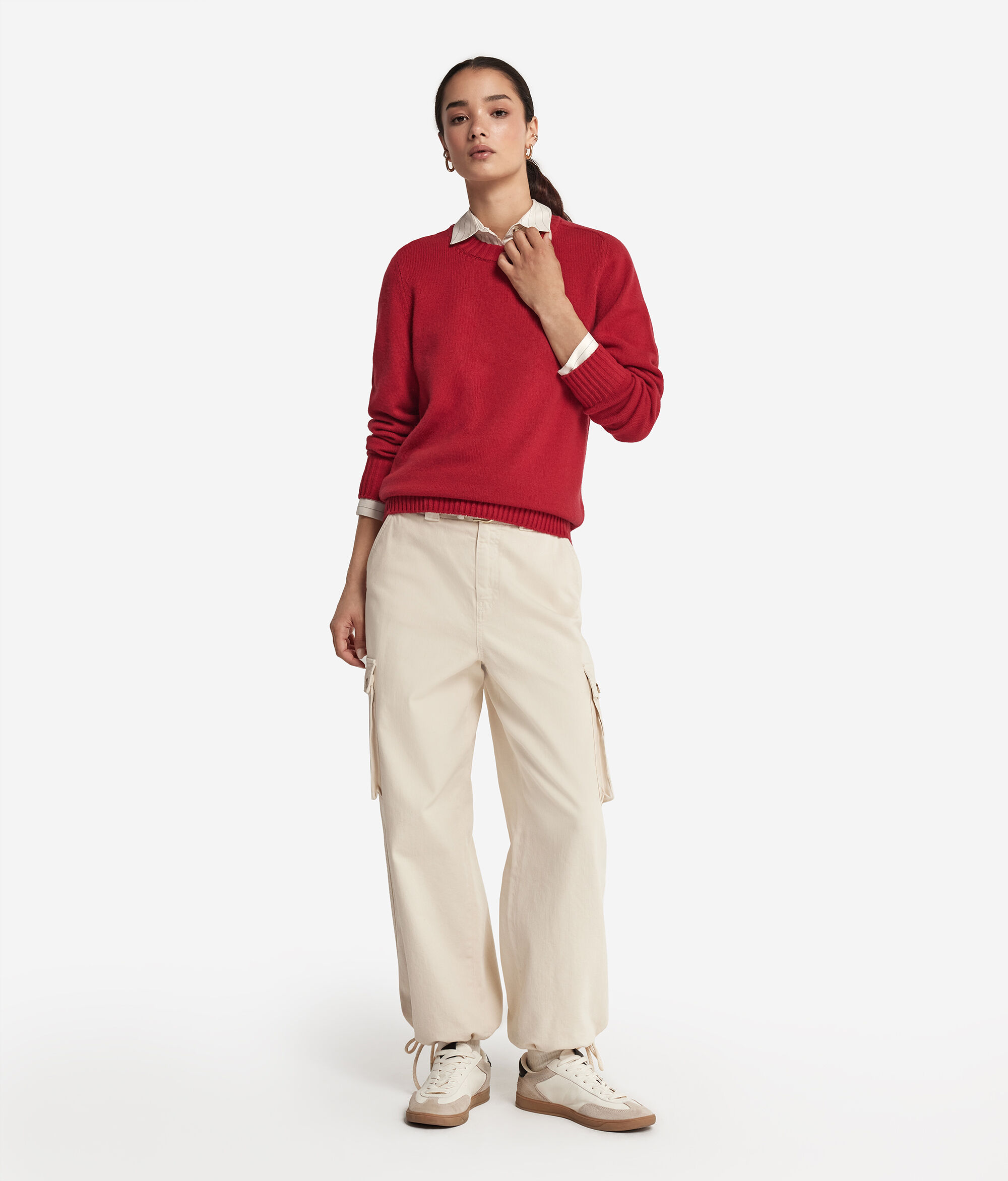 Ultrasoft Cashmere Crewneck Sweater with Set-in Sleeves