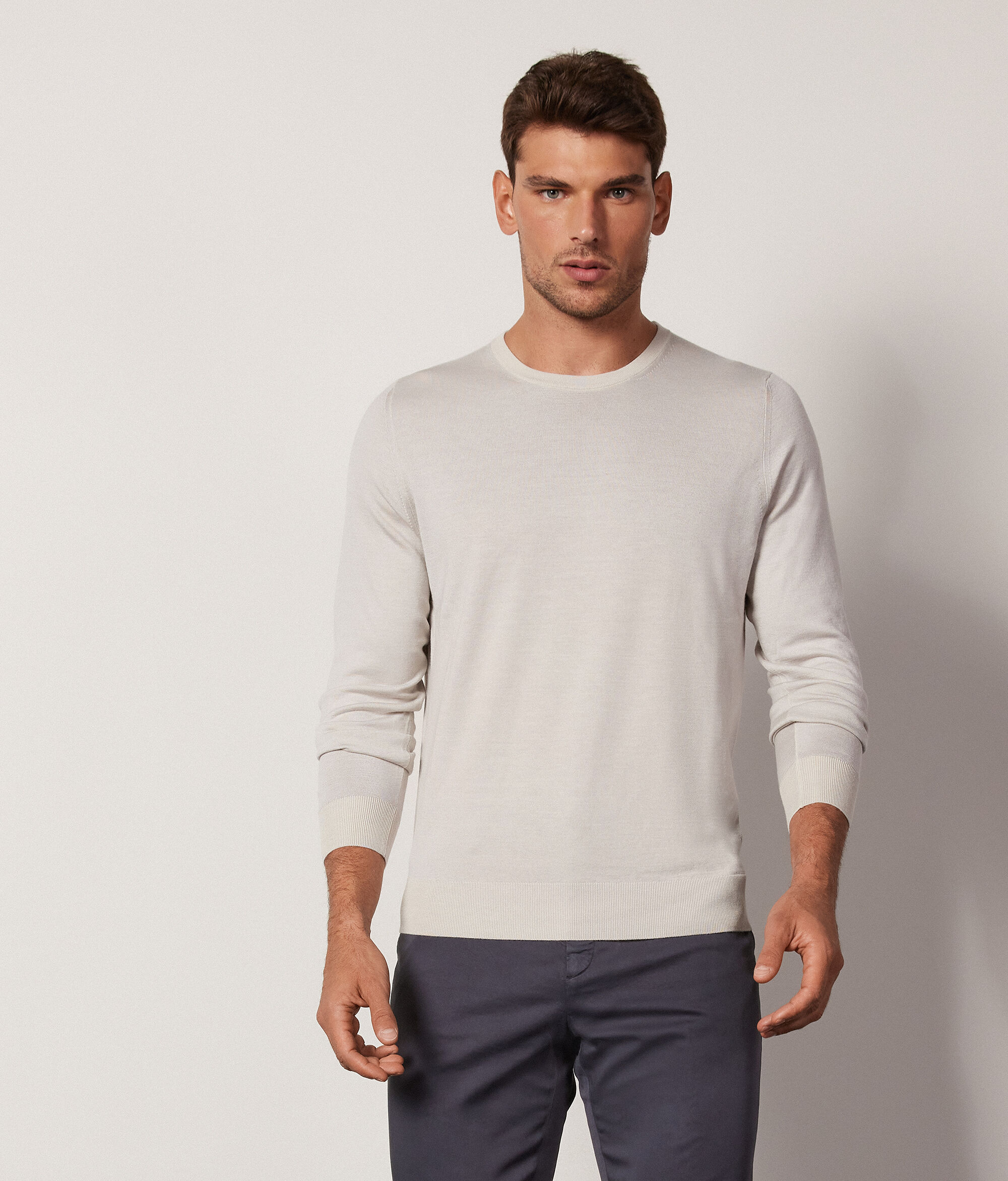 Round-Neck Ultrafine Cashmere Jumper