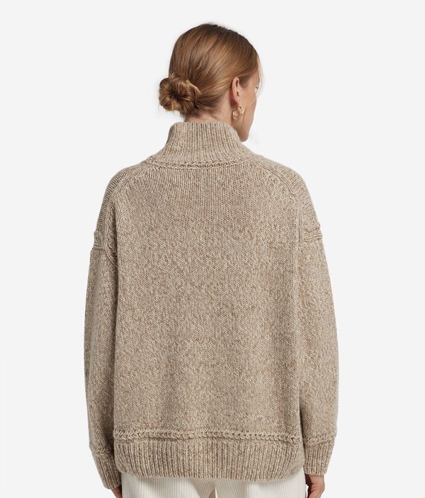 Джемпер с воротником-воронкой из ультрамягкого неокрашенного кашемирового трикотажа